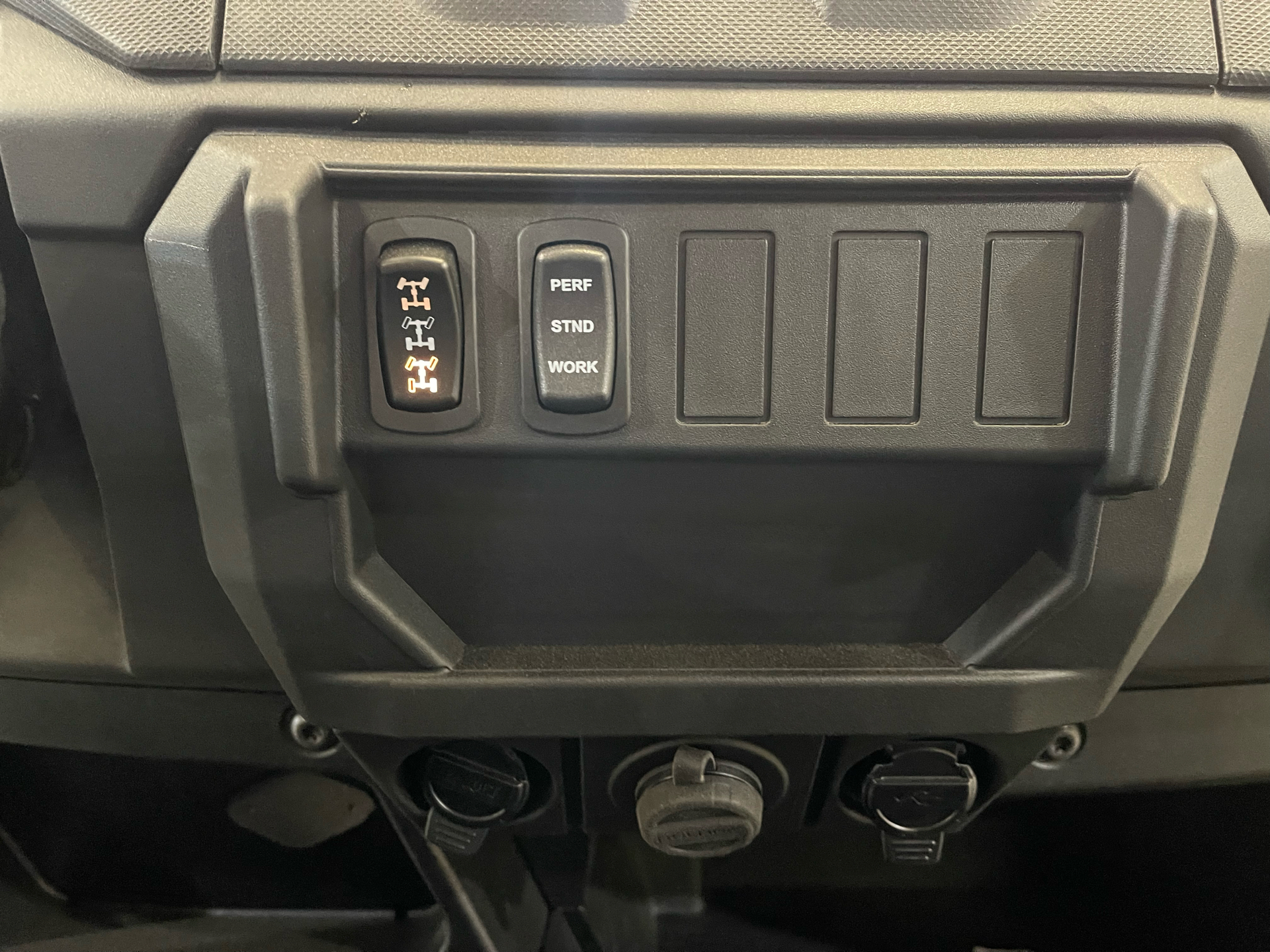 2025 Polaris Ranger Crew XP 1000 Premium in Amarillo, Texas - Photo 8