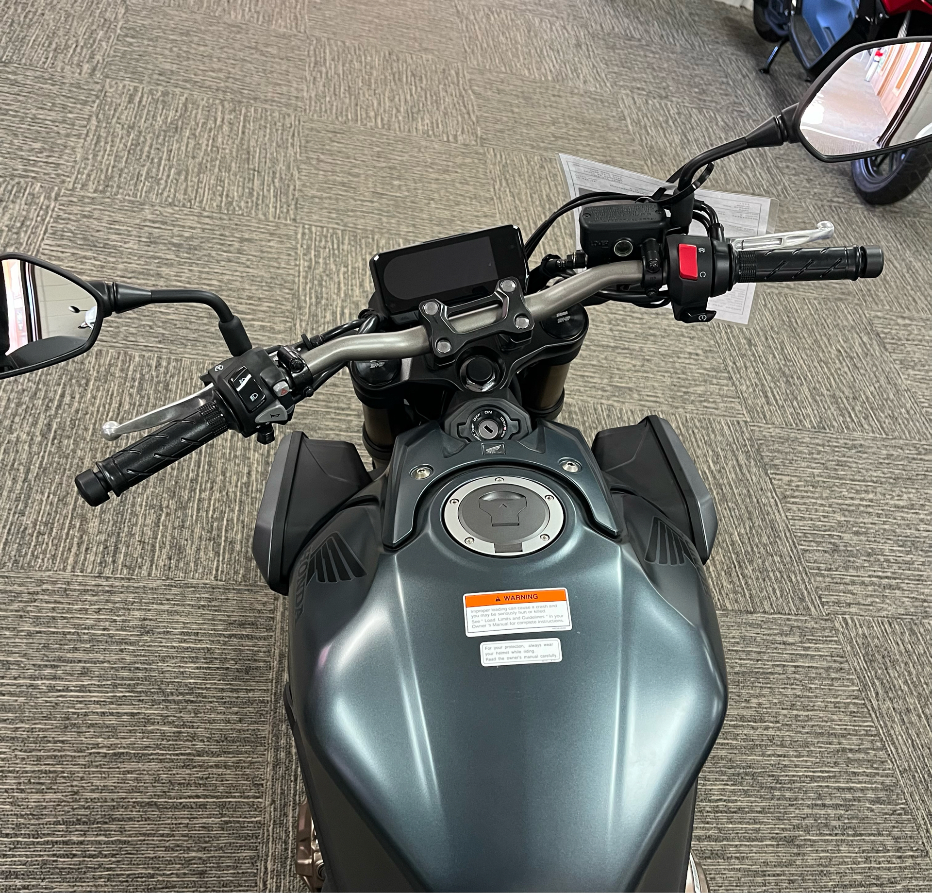 2023 Honda CB650R ABS in Amarillo, Texas - Photo 5