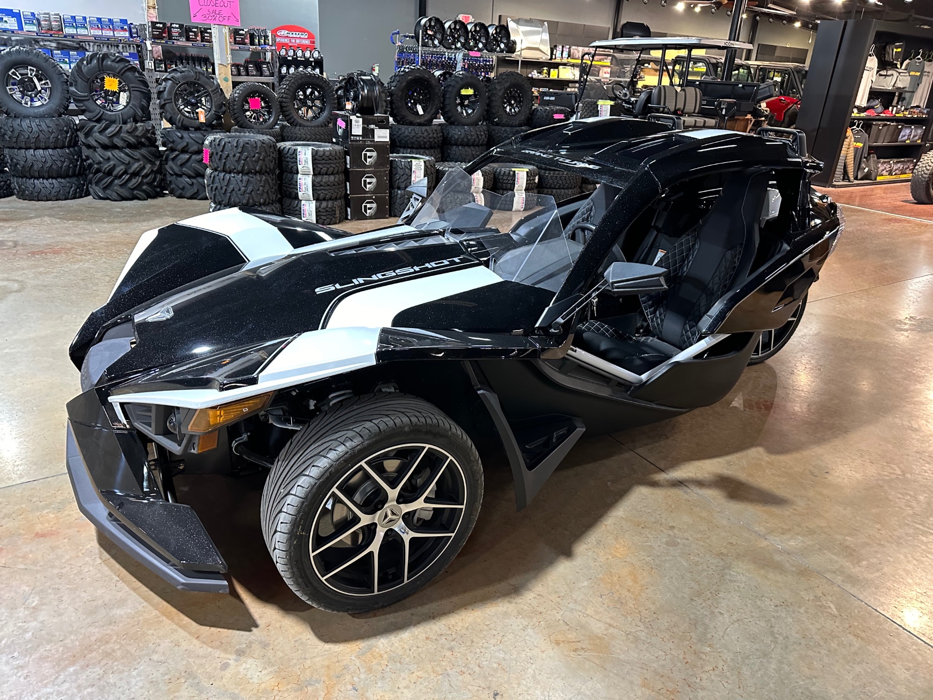 2019 Slingshot Slingshot Grand Touring in Roswell, New Mexico - Photo 7