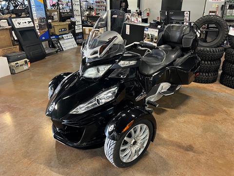 2015 Can-Am Spyder® RT SM6 in Roswell, New Mexico - Photo 24