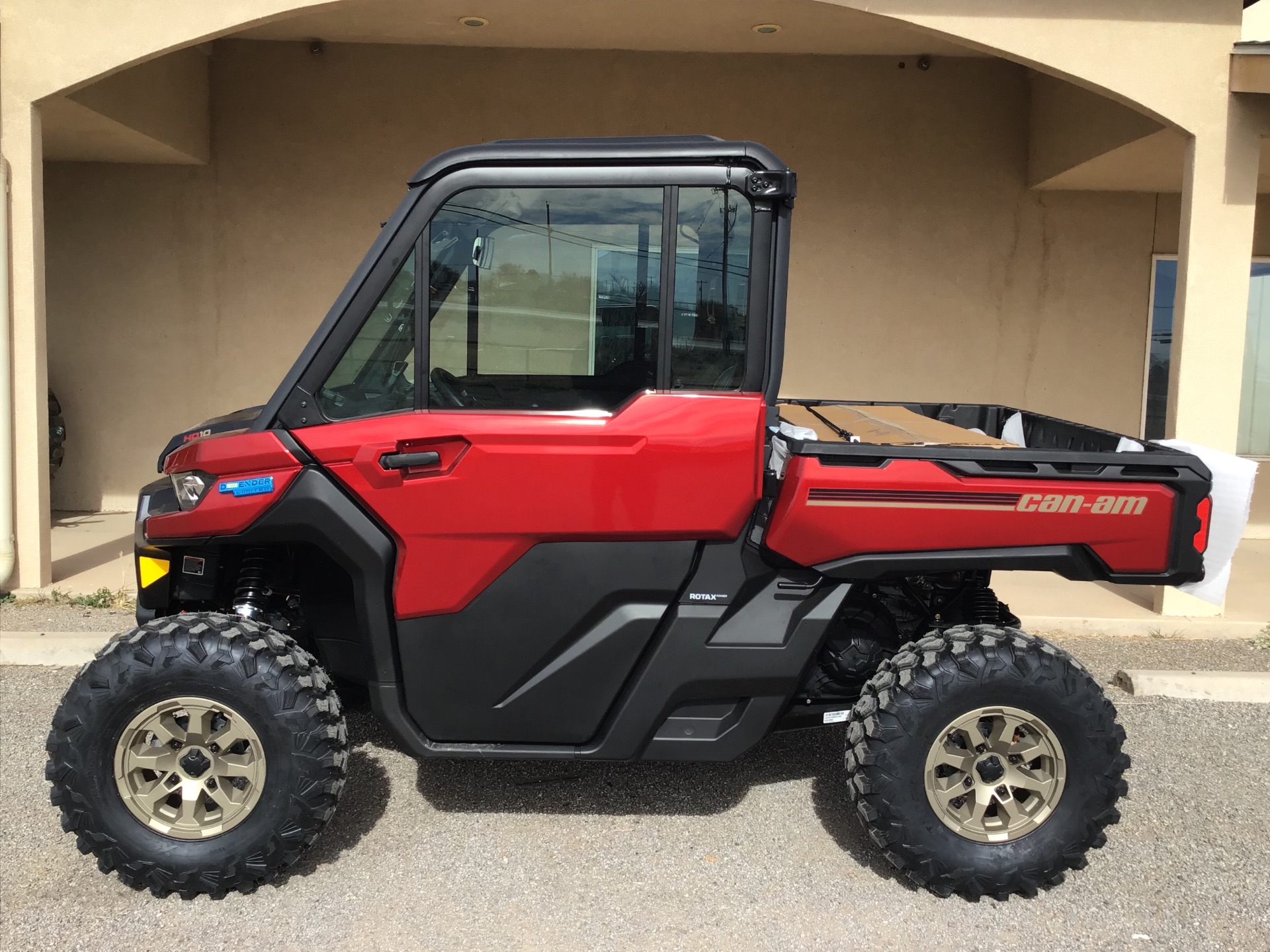 2024 Can-Am Defender Limited HD10 in Roswell, New Mexico - Photo 1