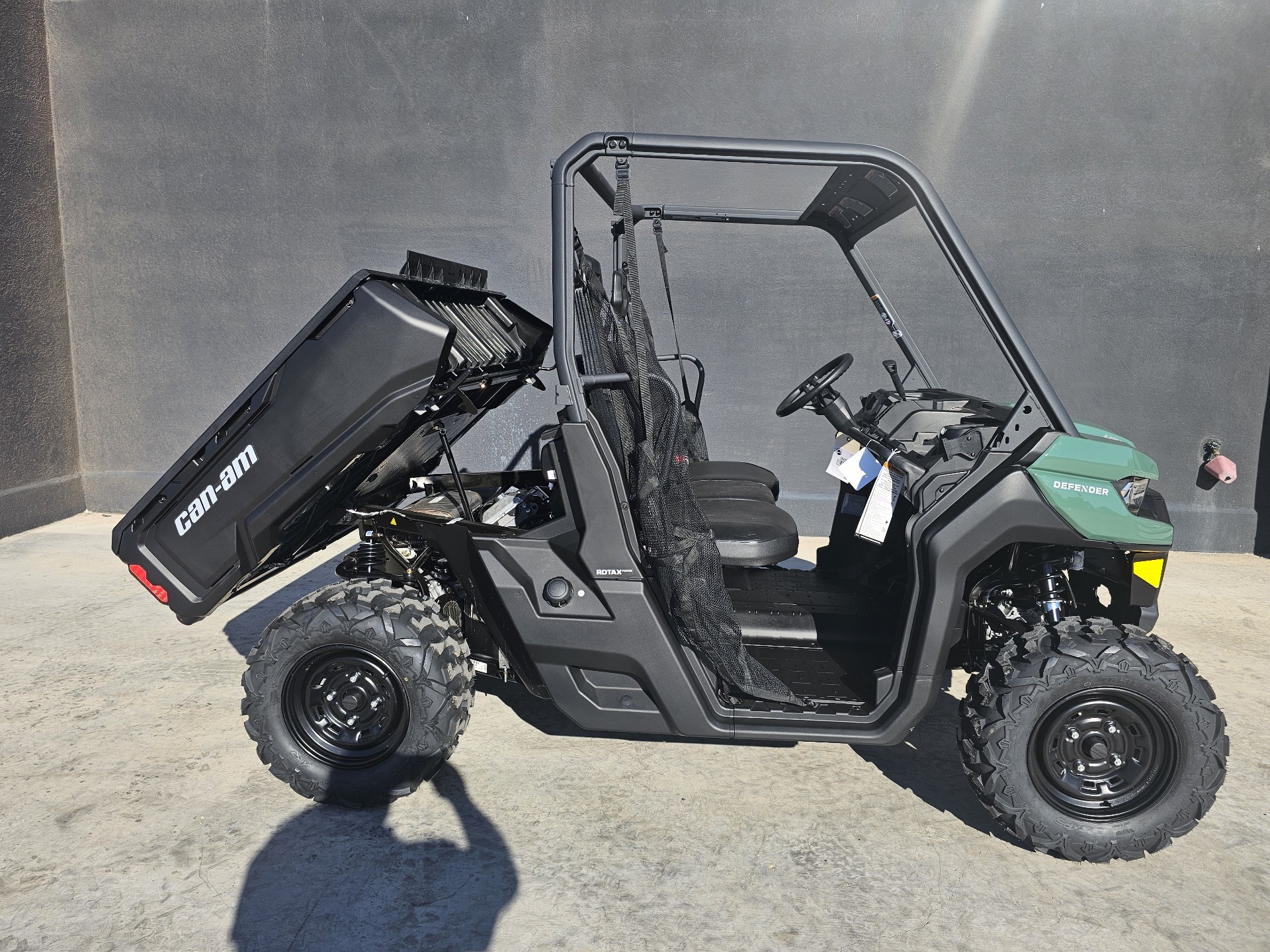 2025 Can-Am Defender HD7 in Abilene, Texas - Photo 5