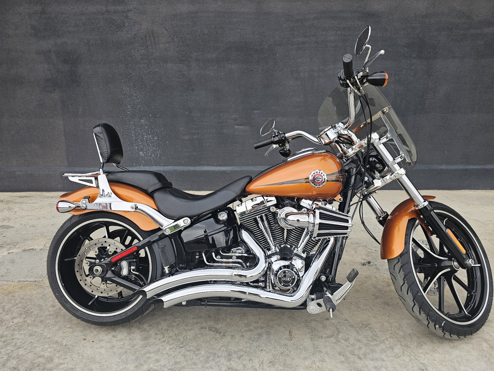 2014 Harley-Davidson Breakout® in Abilene, Texas - Photo 2