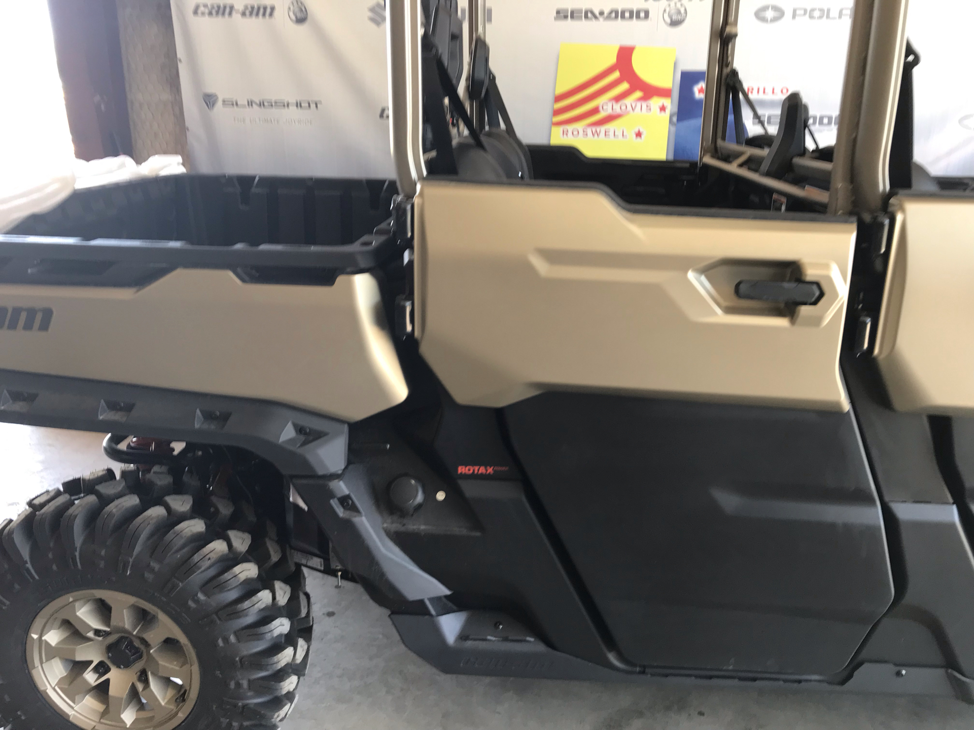 2023 Can-Am Defender MAX X MR With Half Doors HD10 in Amarillo, Texas - Photo 5