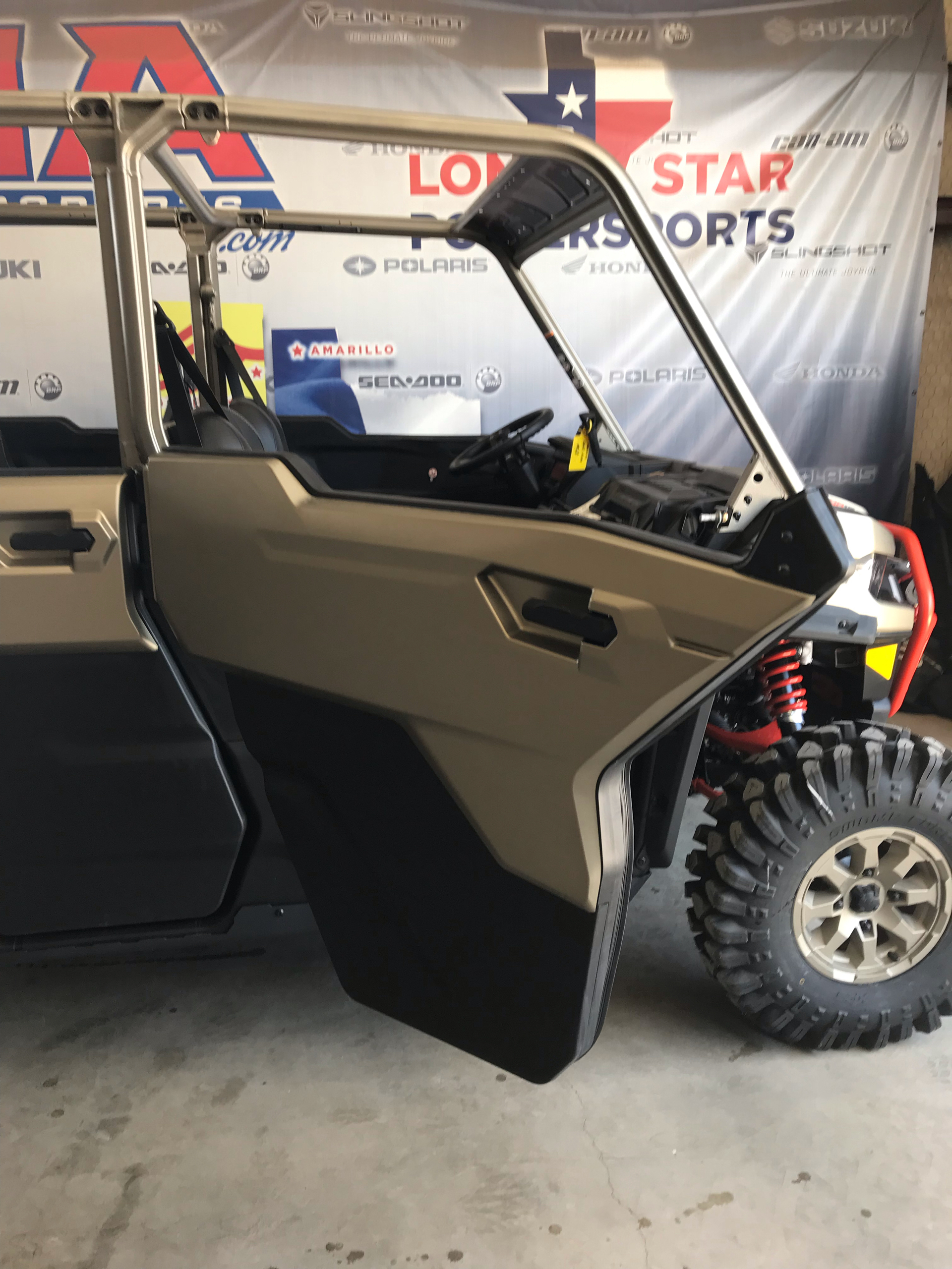 2023 Can-Am Defender MAX X MR With Half Doors HD10 in Amarillo, Texas - Photo 7