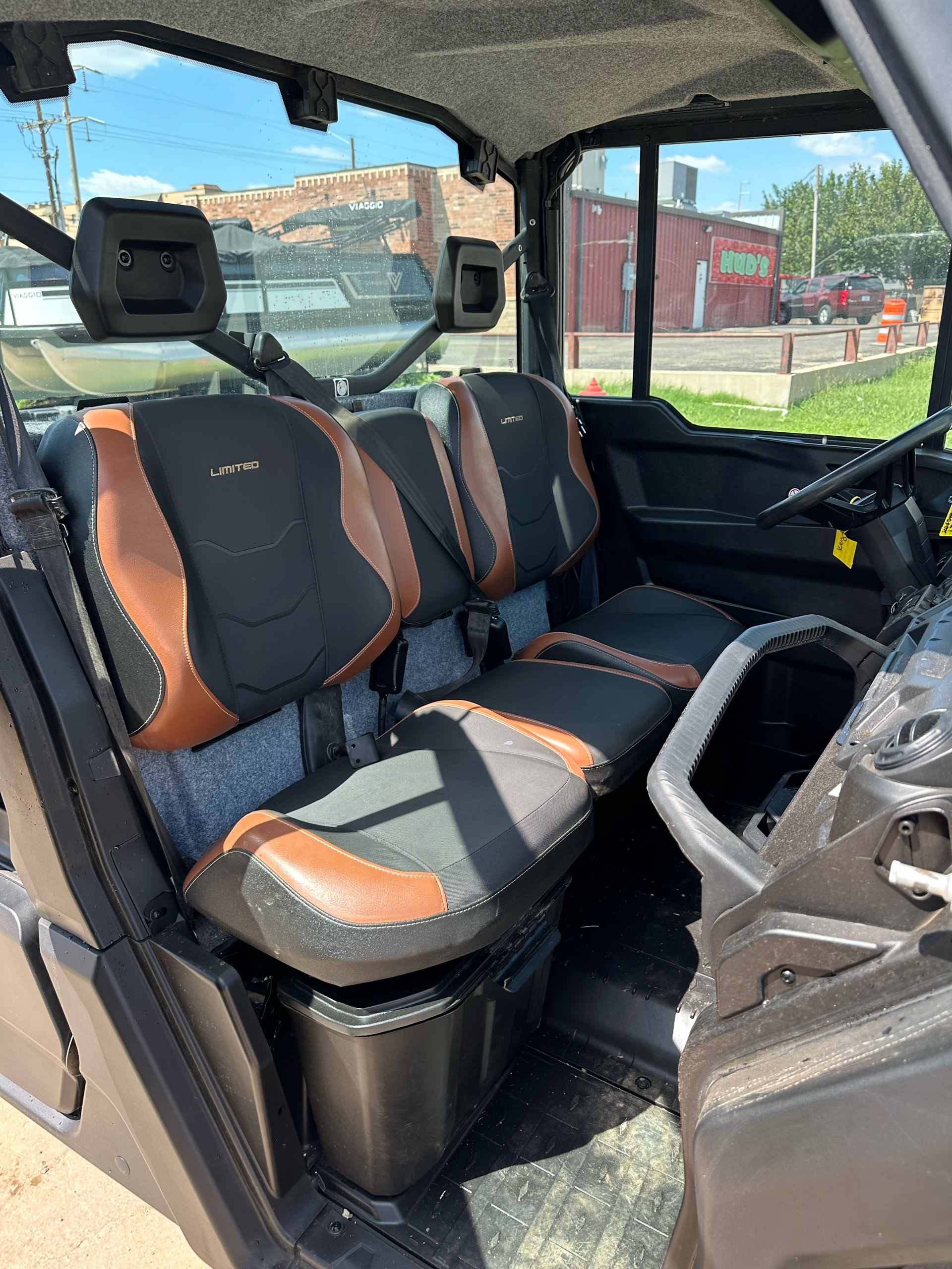 2024 Can-Am Defender PRO Limited in Amarillo, Texas - Photo 5