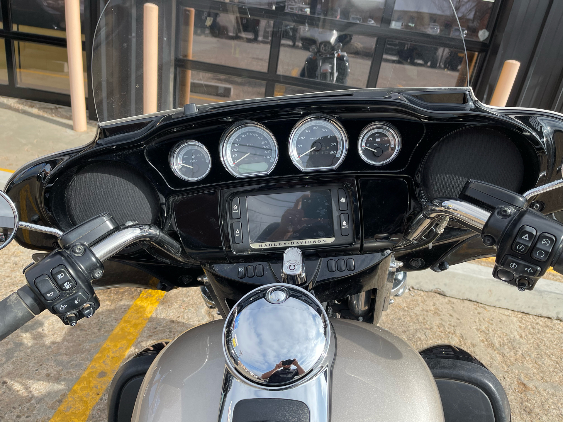 2018 Harley-Davidson Ultra Limited in Amarillo, Texas - Photo 6