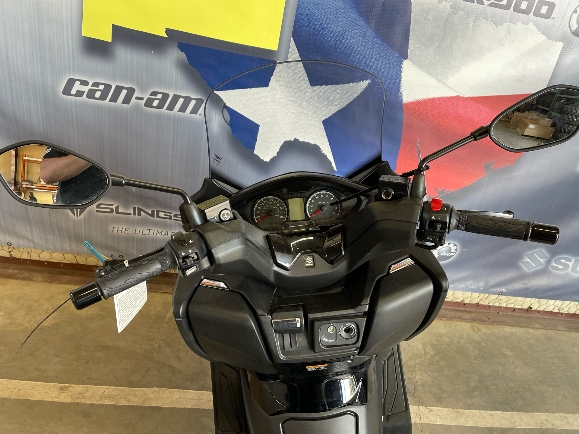 2023 Suzuki Burgman 400 in Amarillo, Texas - Photo 5