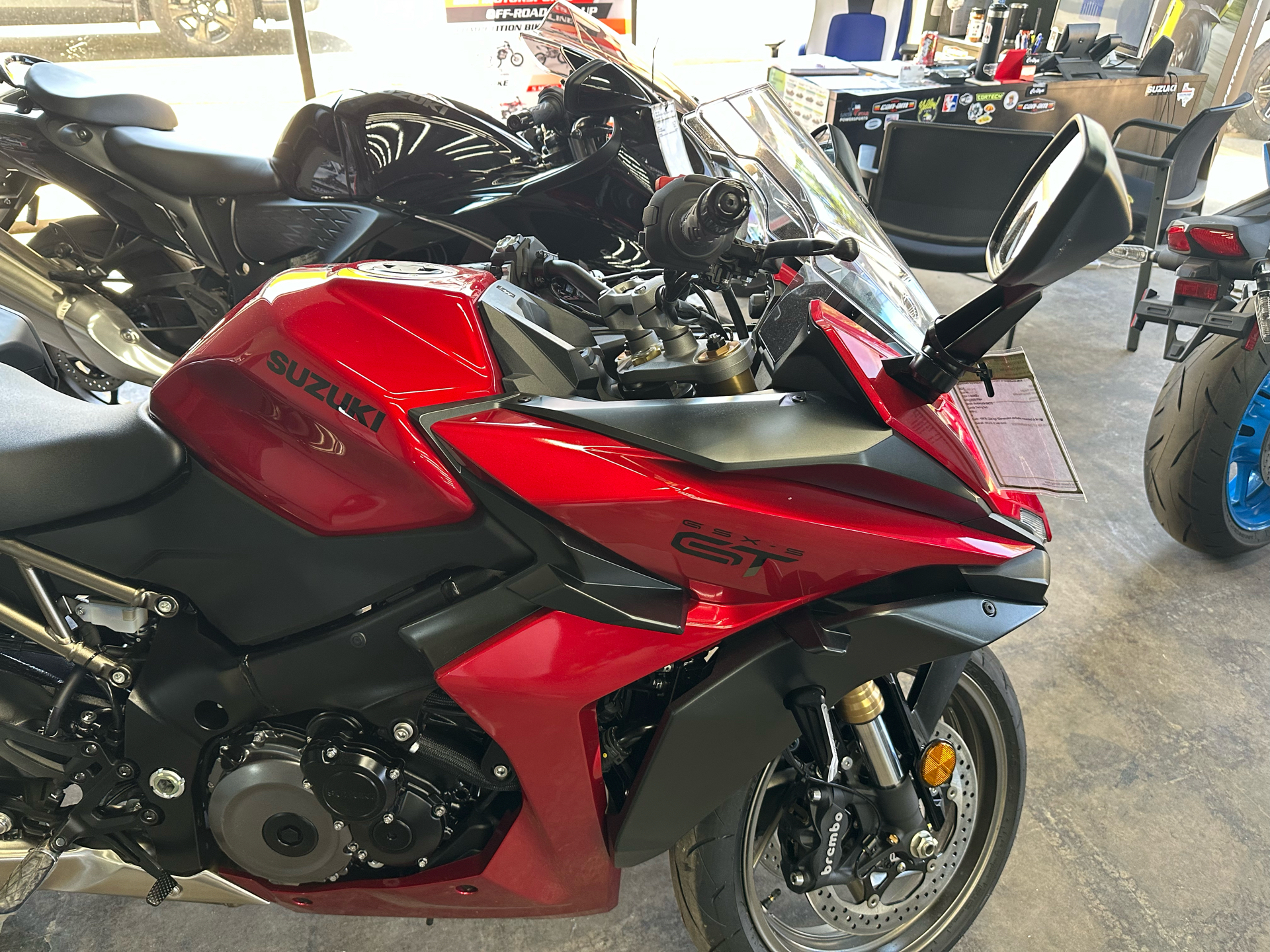 2024 Suzuki GSX-S1000GT+ in Amarillo, Texas - Photo 6