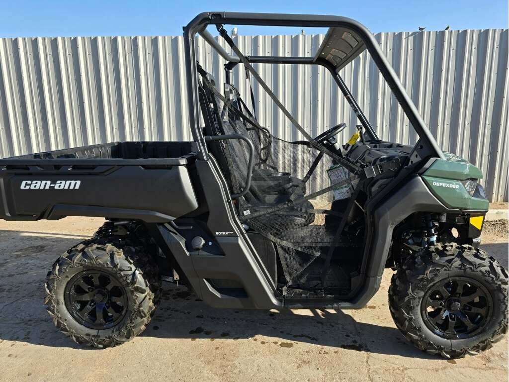 2025 Can-Am Defender HD7 in Amarillo, Texas - Photo 6