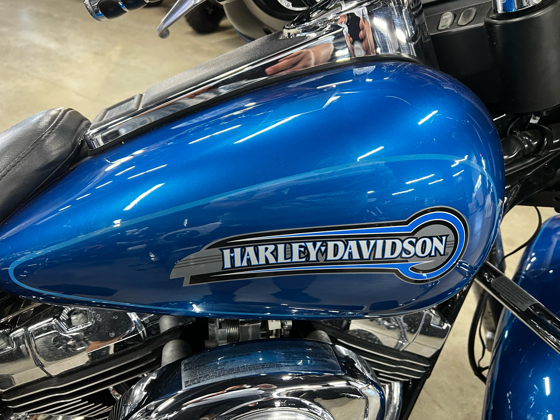 2005 Harley-Davidson FLHTC/FLHTCI Electra Glide® Classic in Amarillo, Texas - Photo 2