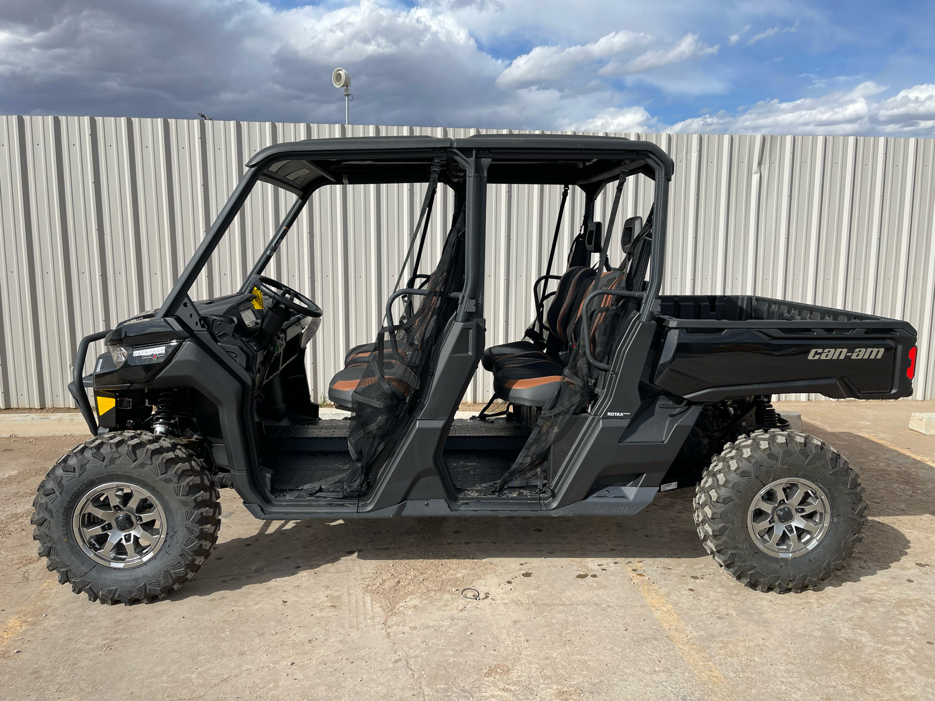 2024 Can-Am Defender MAX Lone Star HD10 in Amarillo, Texas - Photo 3