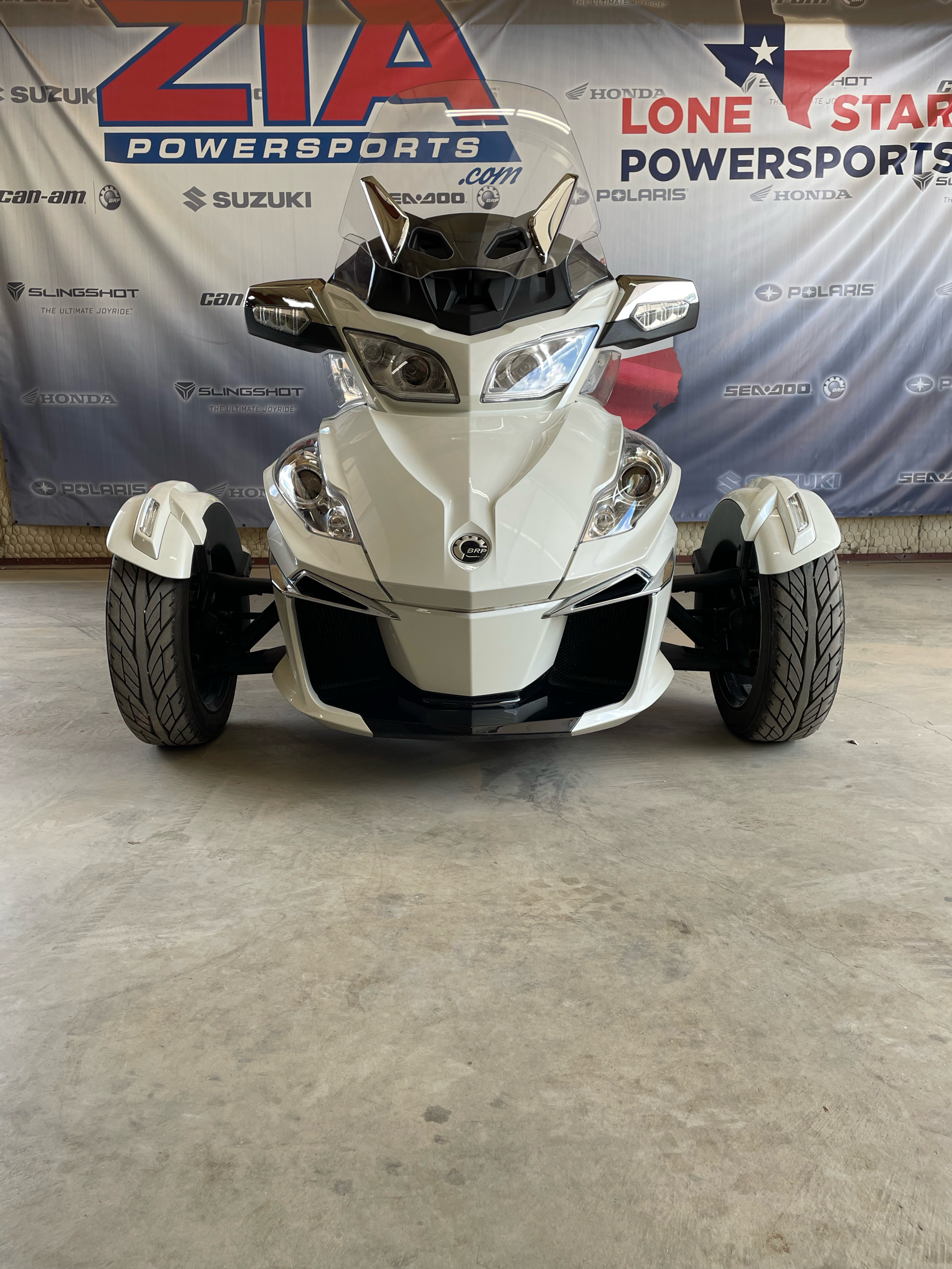 2018 Can-Am Spyder RT Limited in Amarillo, Texas - Photo 2