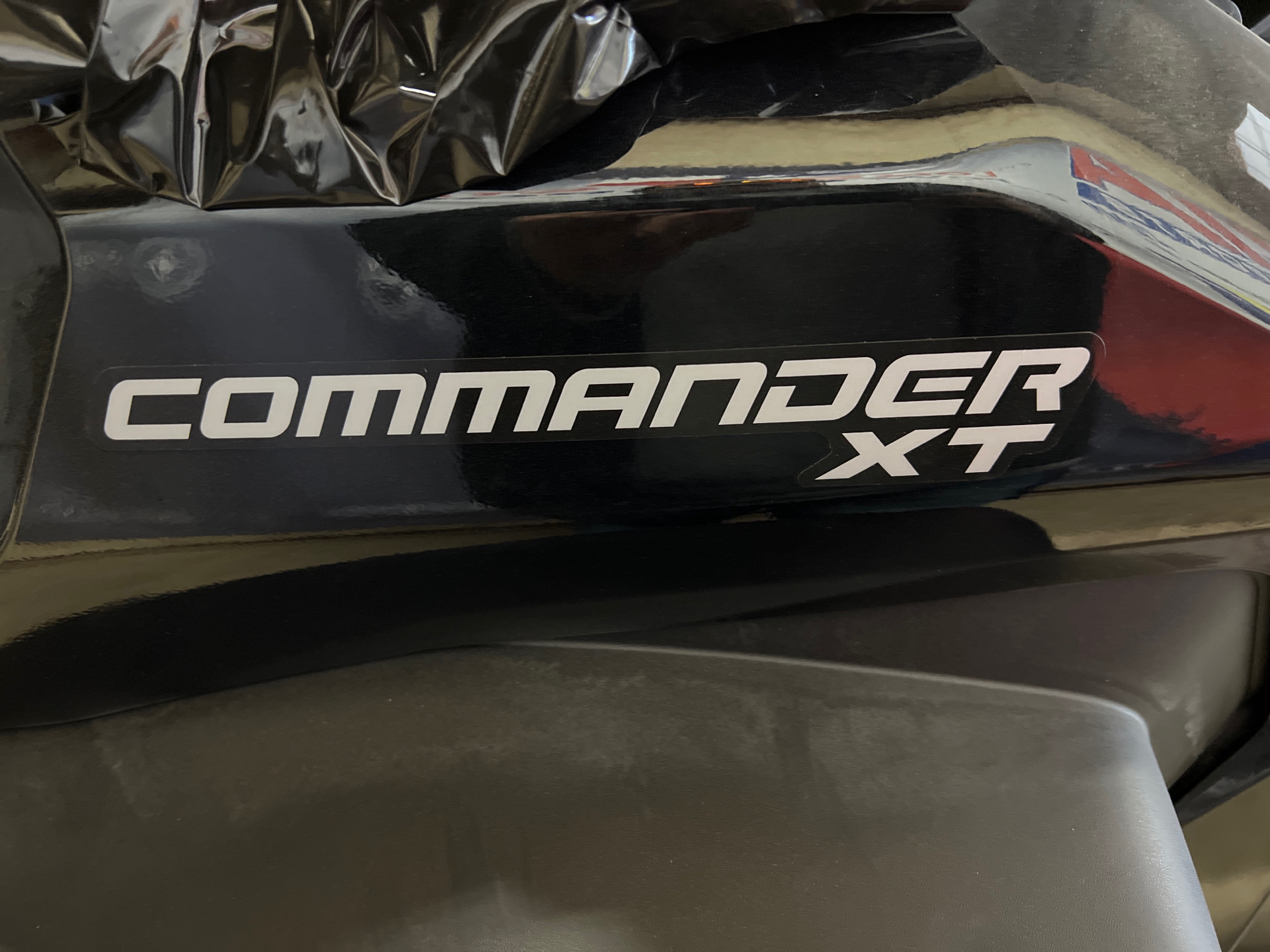 2022 Can-Am Commander XT 700 in Amarillo, Texas - Photo 6