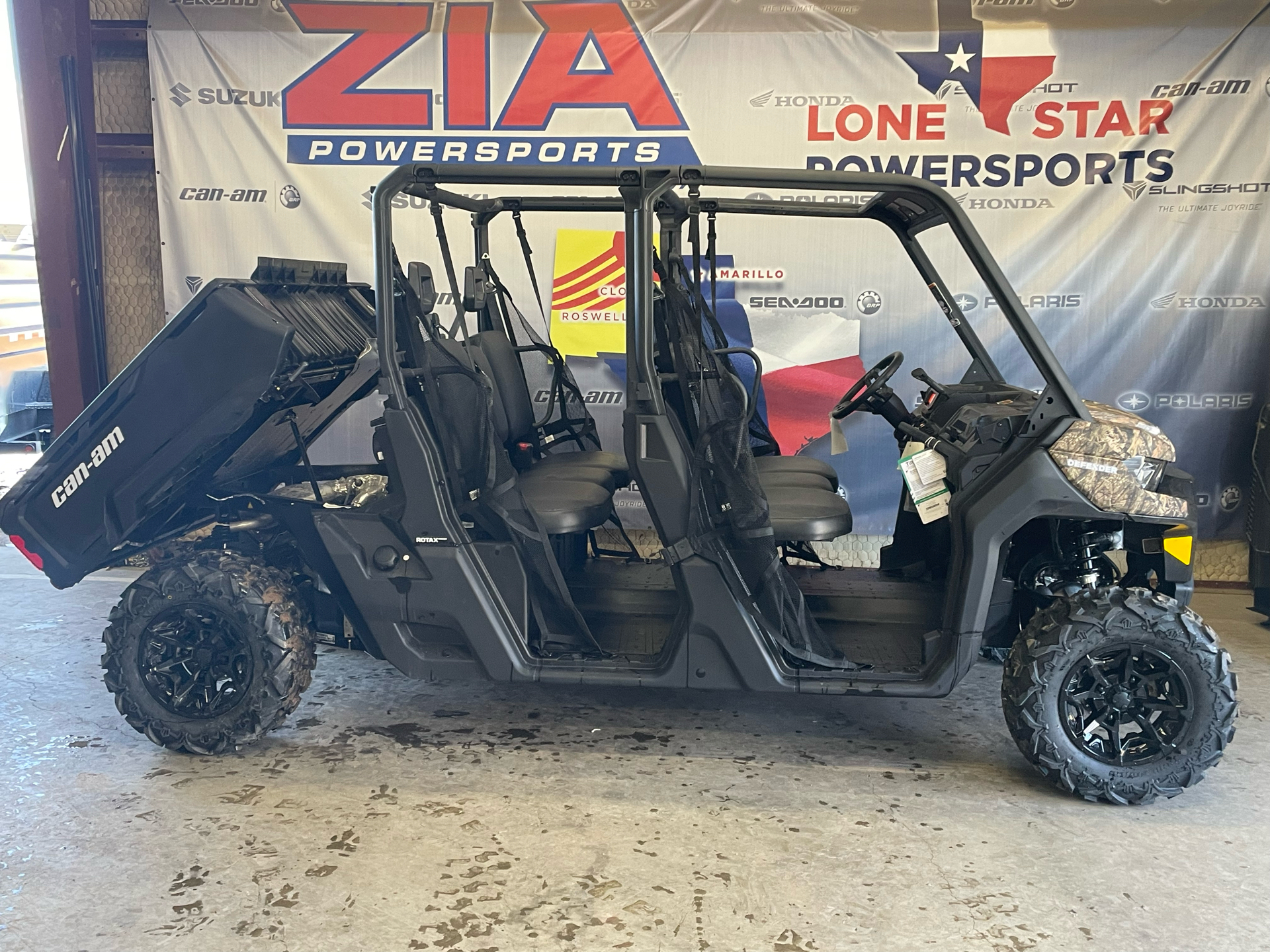 2023 Can-Am Defender MAX DPS HD9 in Amarillo, Texas - Photo 2