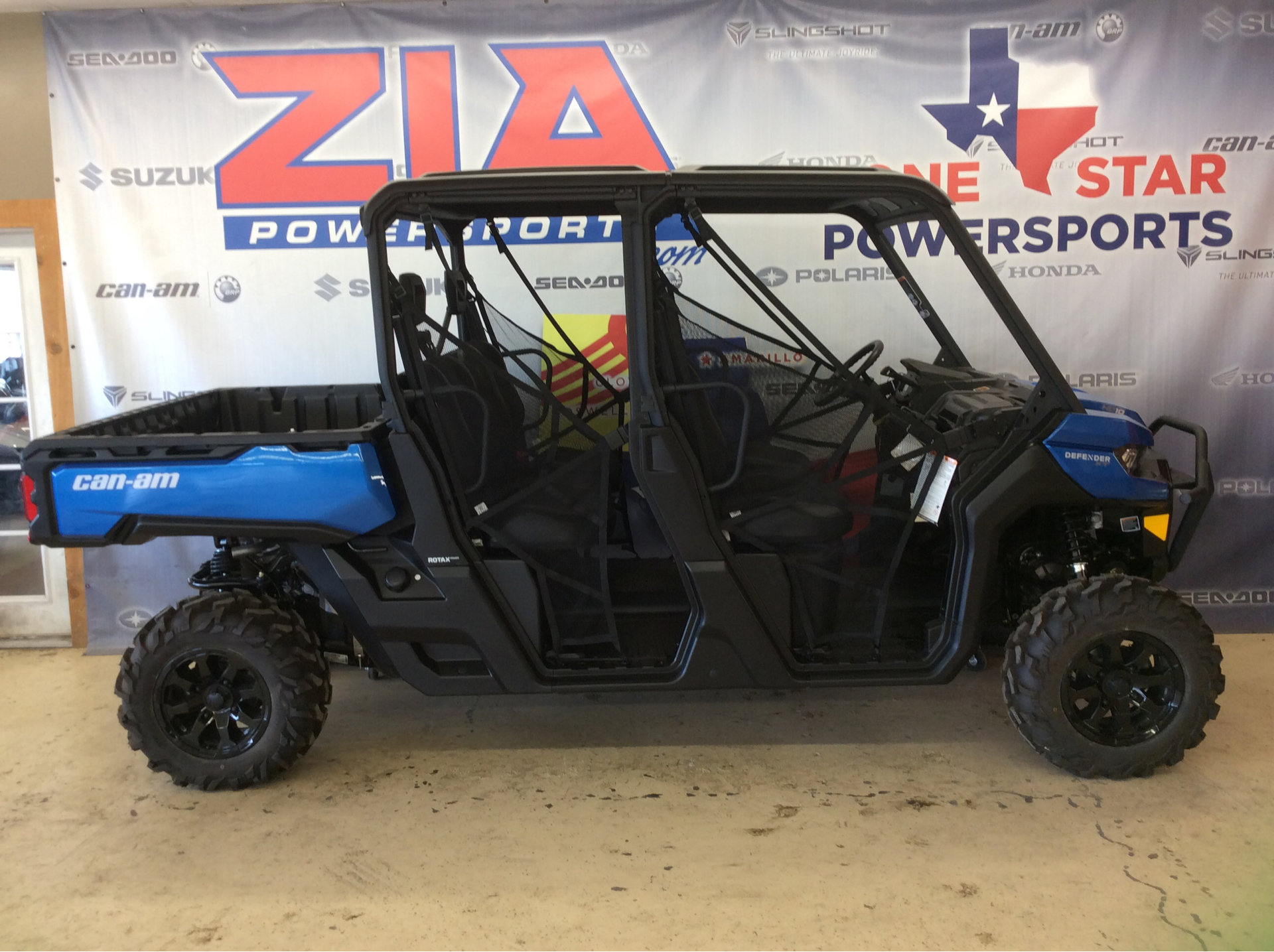 2023 Can-Am Defender MAX XT HD10 in Amarillo, Texas - Photo 1