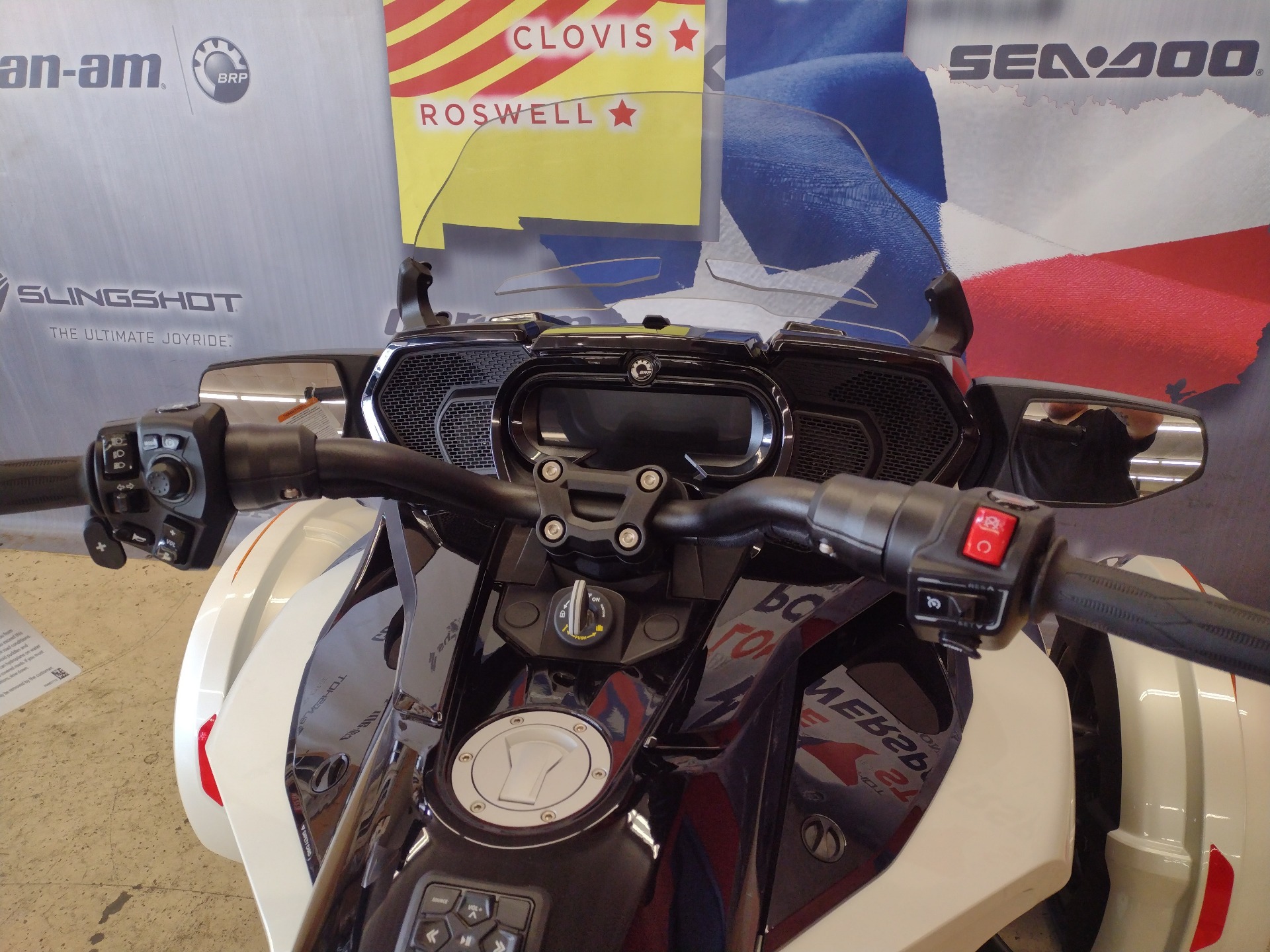2023 Can-Am Spyder F3-T in Clovis, New Mexico - Photo 5