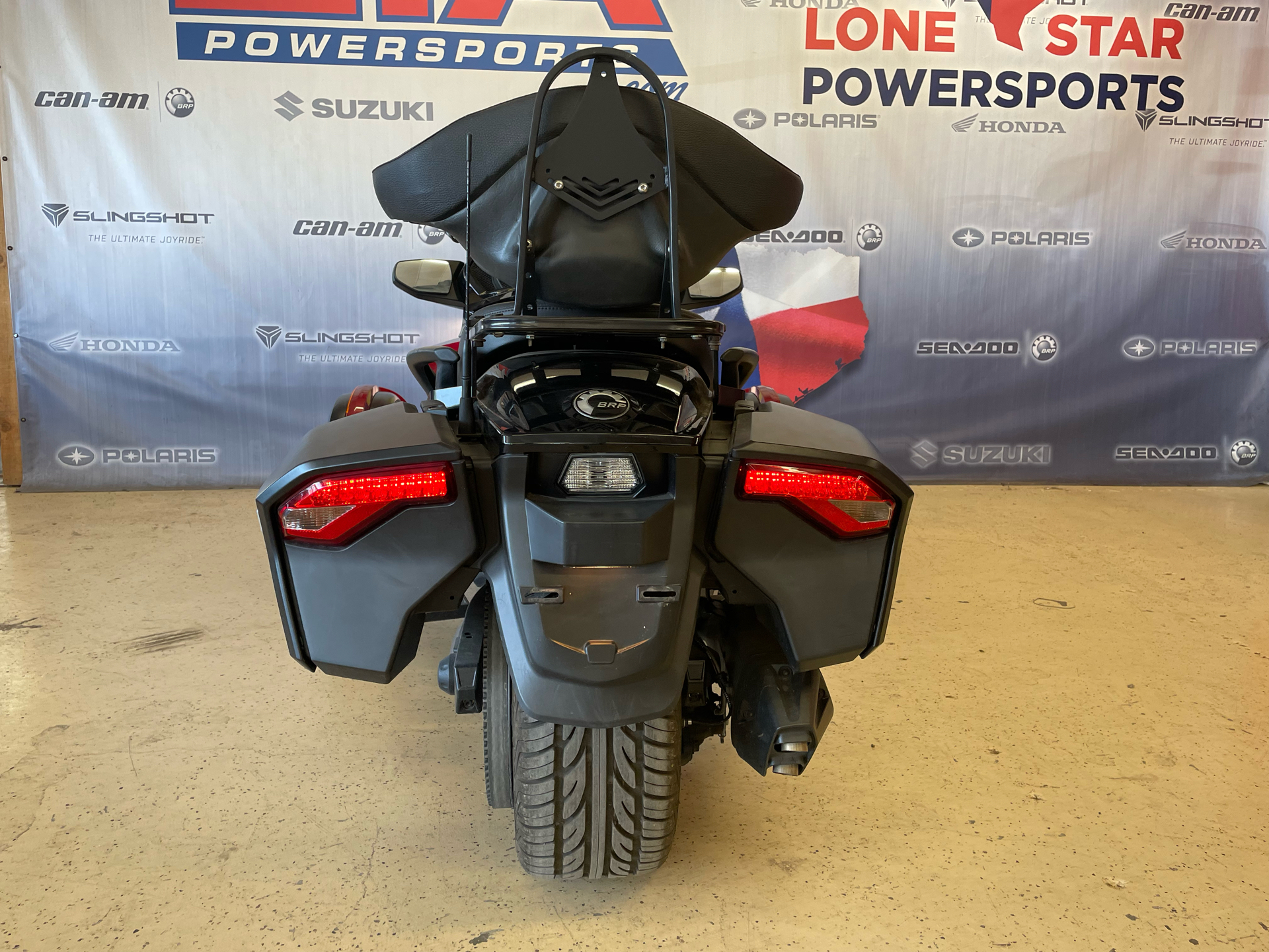 2018 Can-Am Spyder F3-T in Clovis, New Mexico - Photo 7