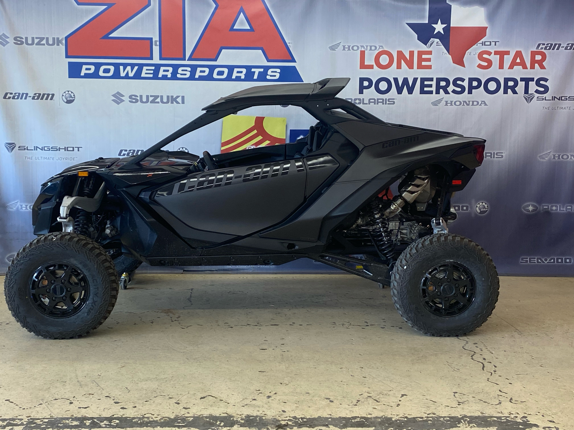 2024 Can-Am Maverick R X 999T DCT in Clovis, New Mexico - Photo 1