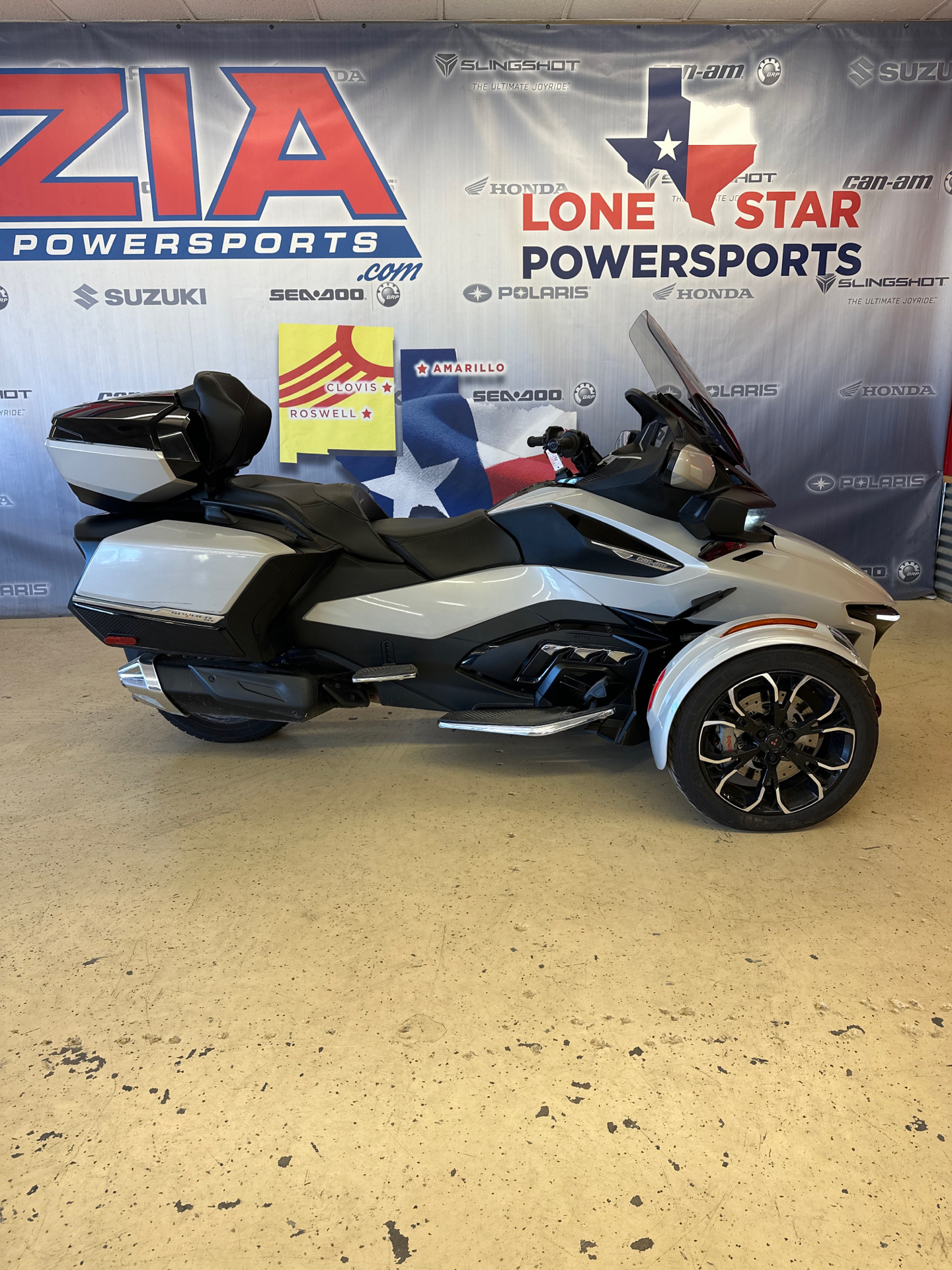 2021 Can-Am Spyder RT Limited in Clovis, New Mexico - Photo 9