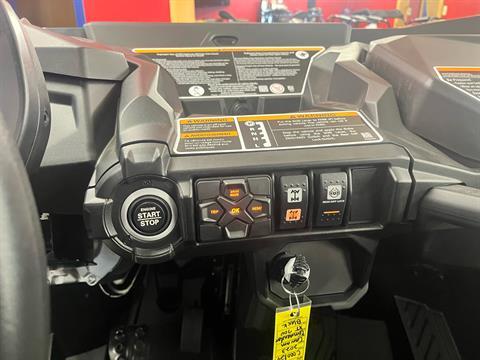 2023 Can-Am Commander XT 700 in Clovis, New Mexico - Photo 7
