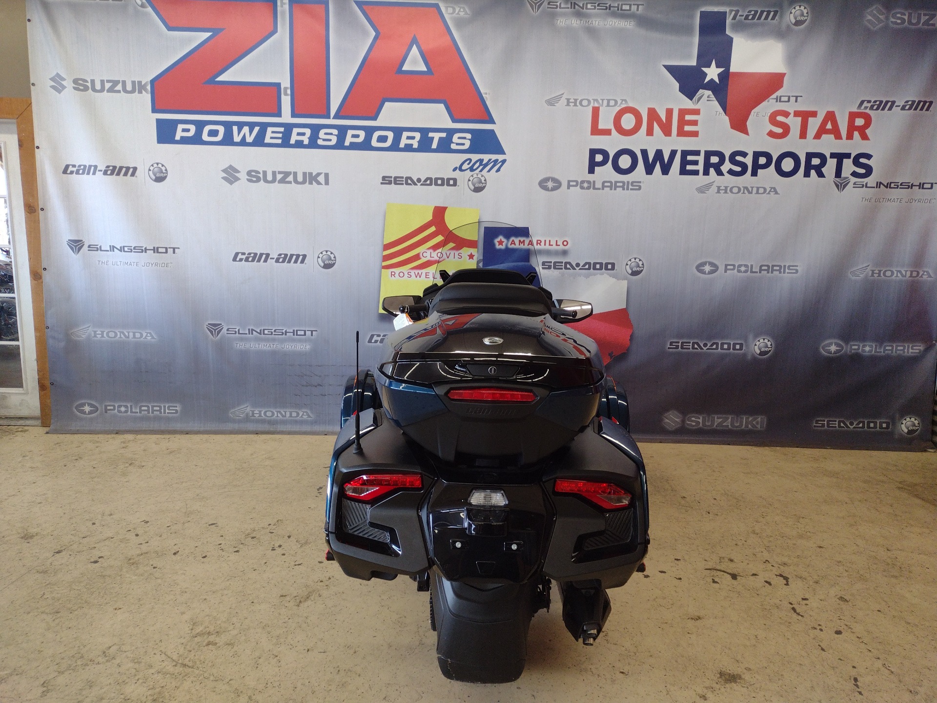 2023 Can-Am Spyder RT Limited in Clovis, New Mexico - Photo 4