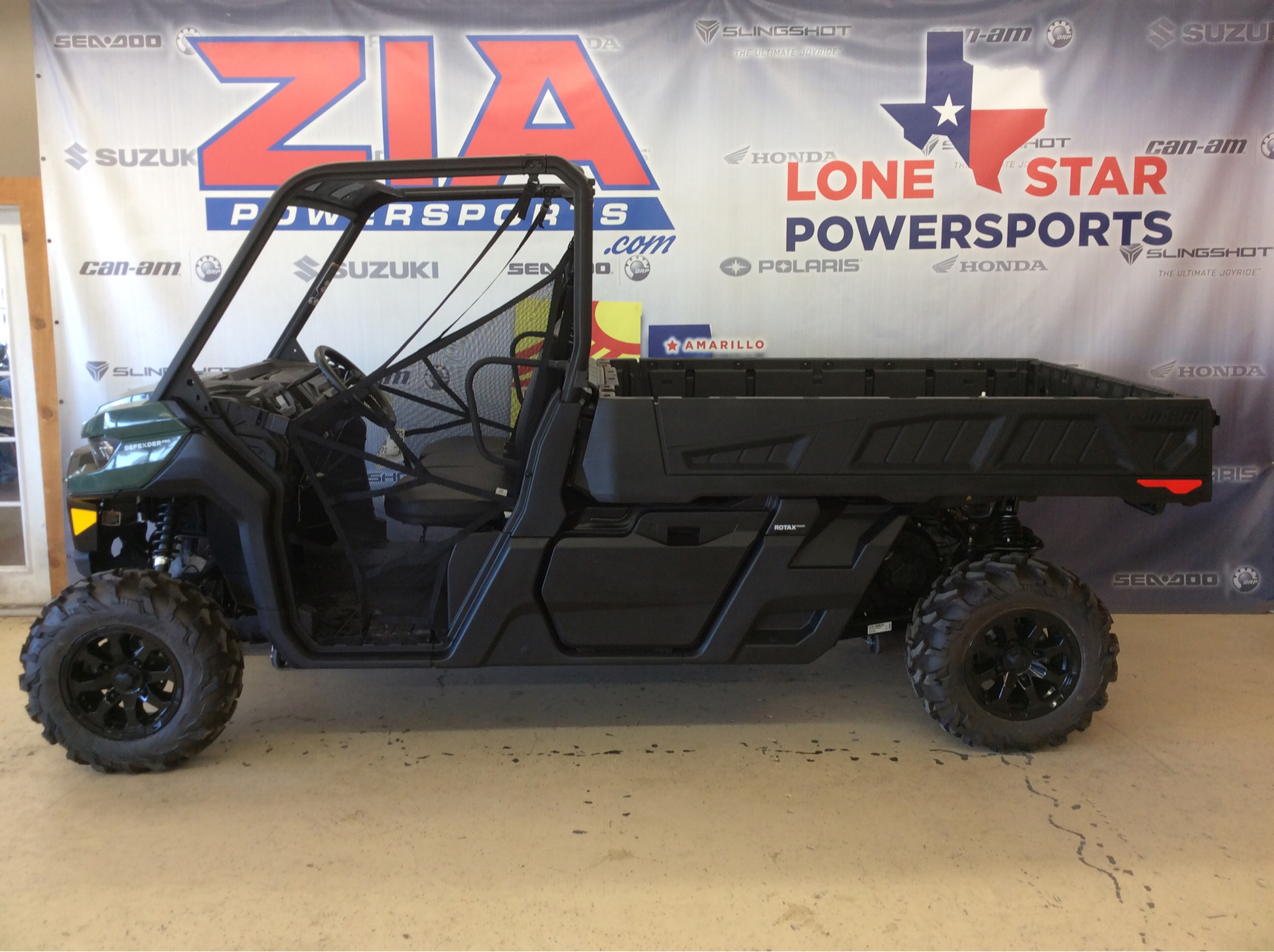 2023 Can-Am Defender PRO DPS HD10 in Clovis, New Mexico - Photo 1