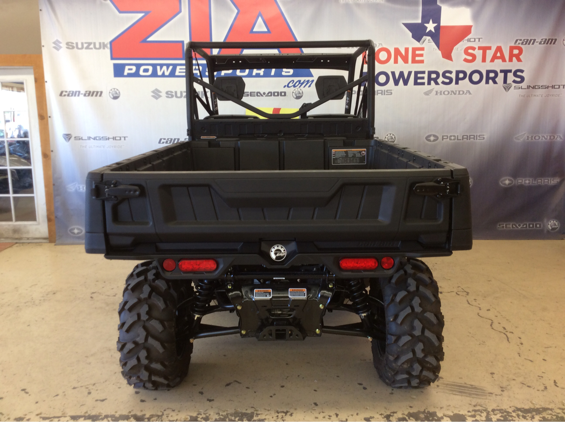 2023 Can-Am Defender PRO DPS HD10 in Clovis, New Mexico - Photo 4