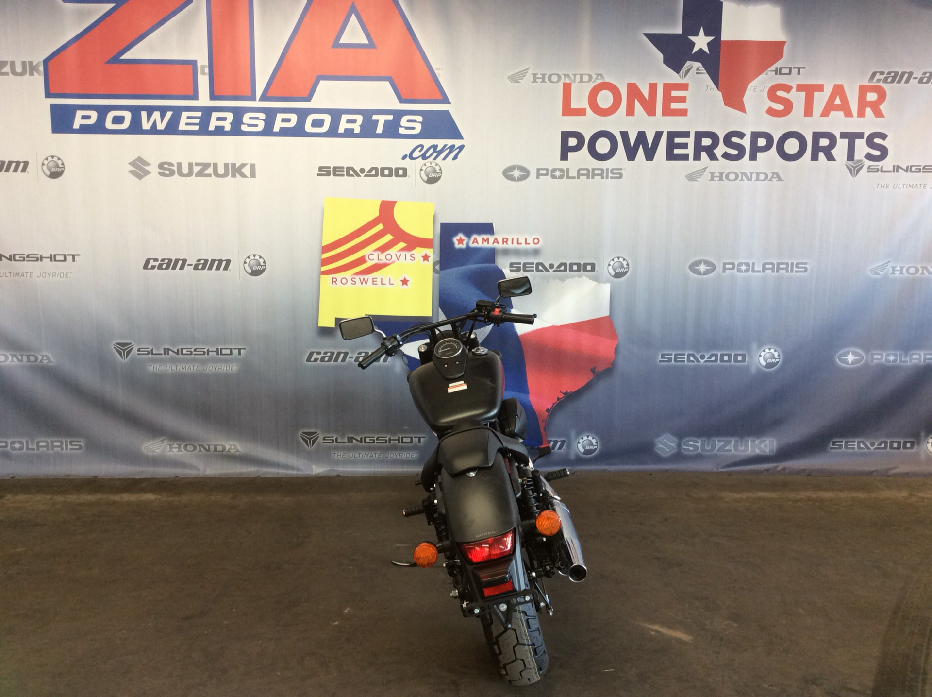 2022 Honda Shadow Phantom in Clovis, New Mexico - Photo 9