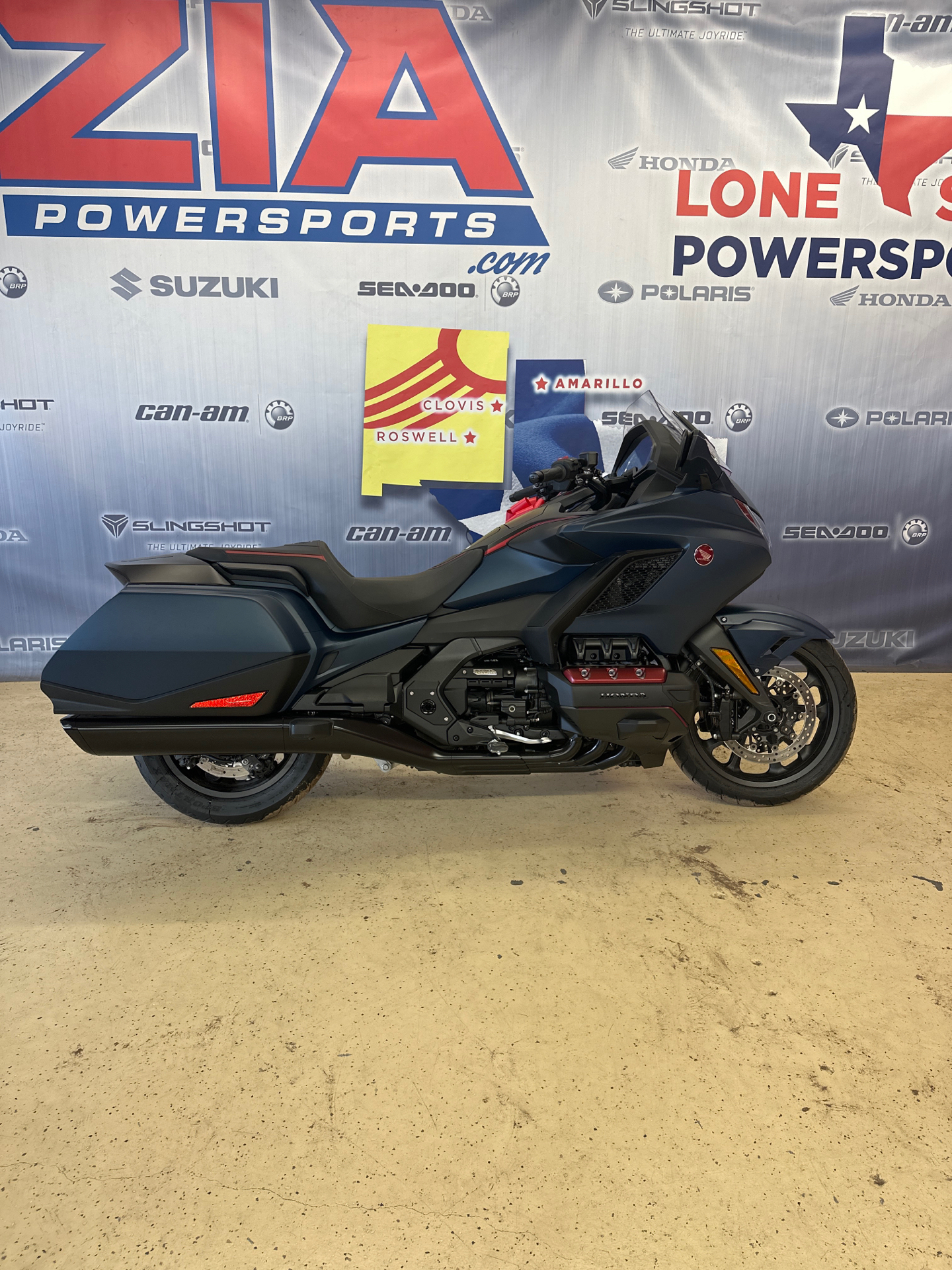 2022 Honda Gold Wing Automatic DCT in Clovis, New Mexico - Photo 2