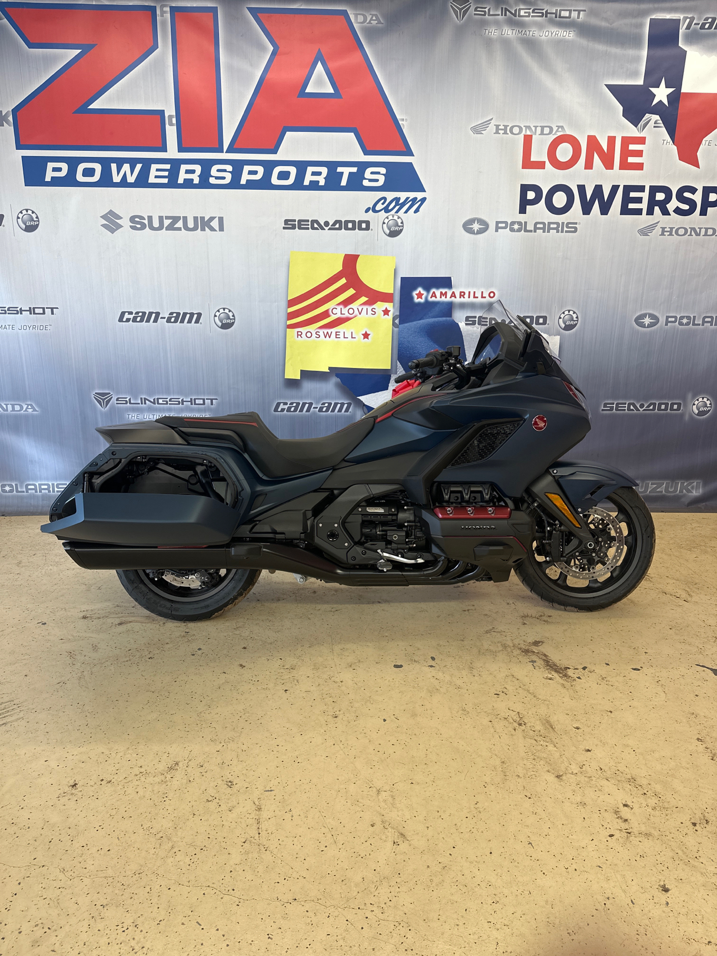 2022 Honda Gold Wing Automatic DCT in Clovis, New Mexico - Photo 8