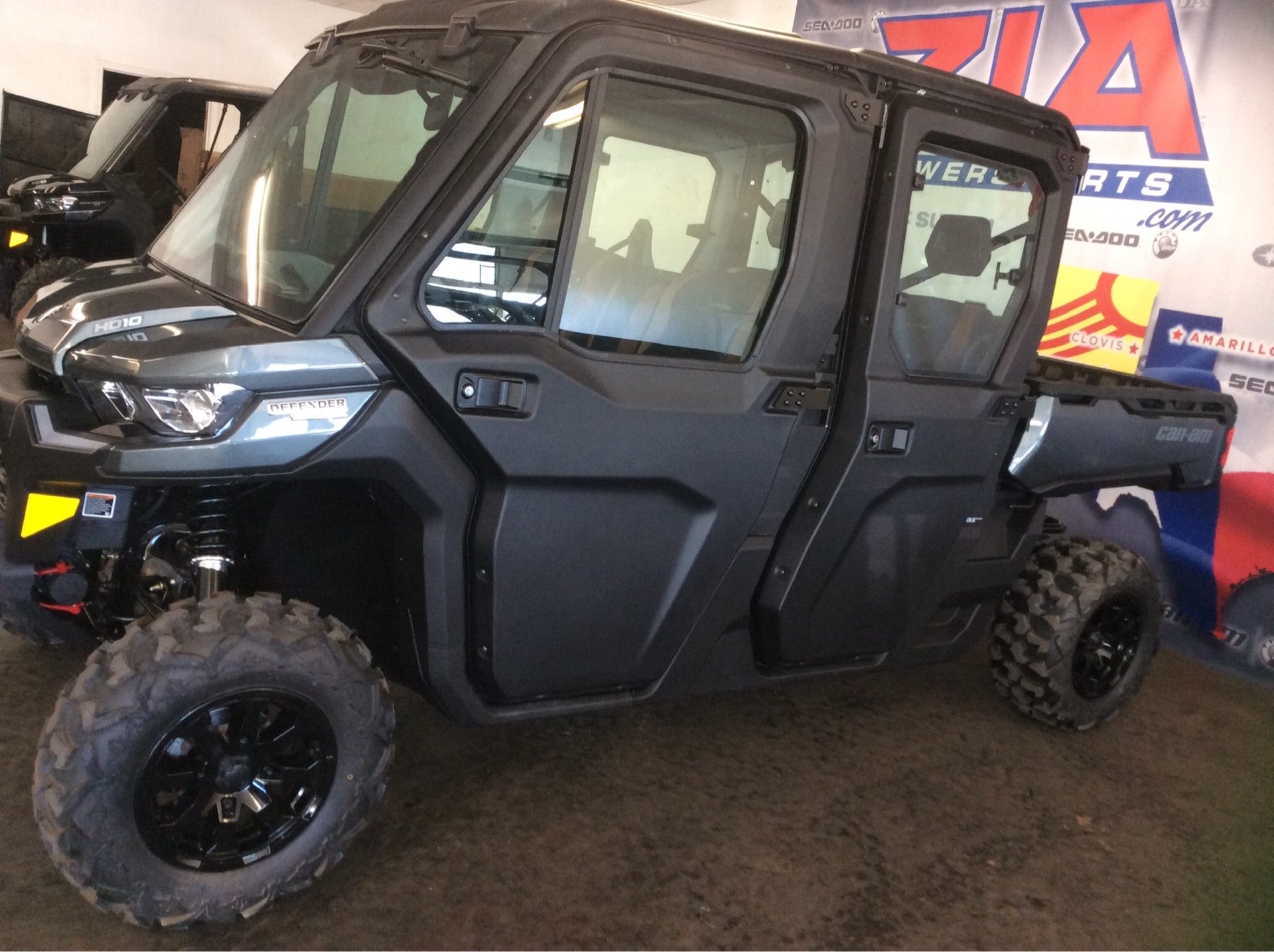 2022 Can-Am Defender Max Limited CAB HD10 in Clovis, New Mexico - Photo 5