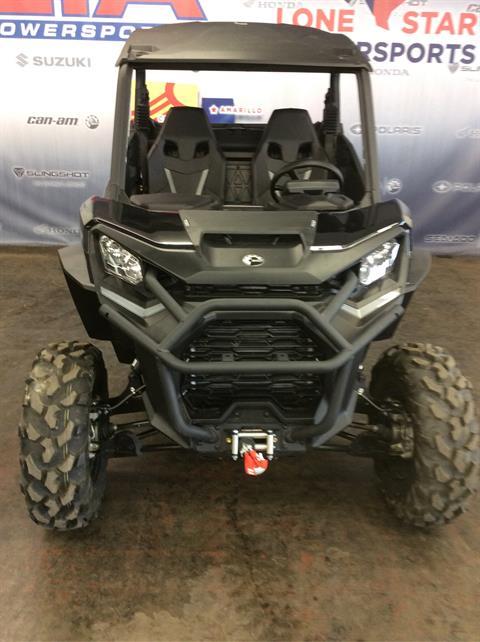 2022 Can-Am Commander XT 700 in Clovis, New Mexico - Photo 3