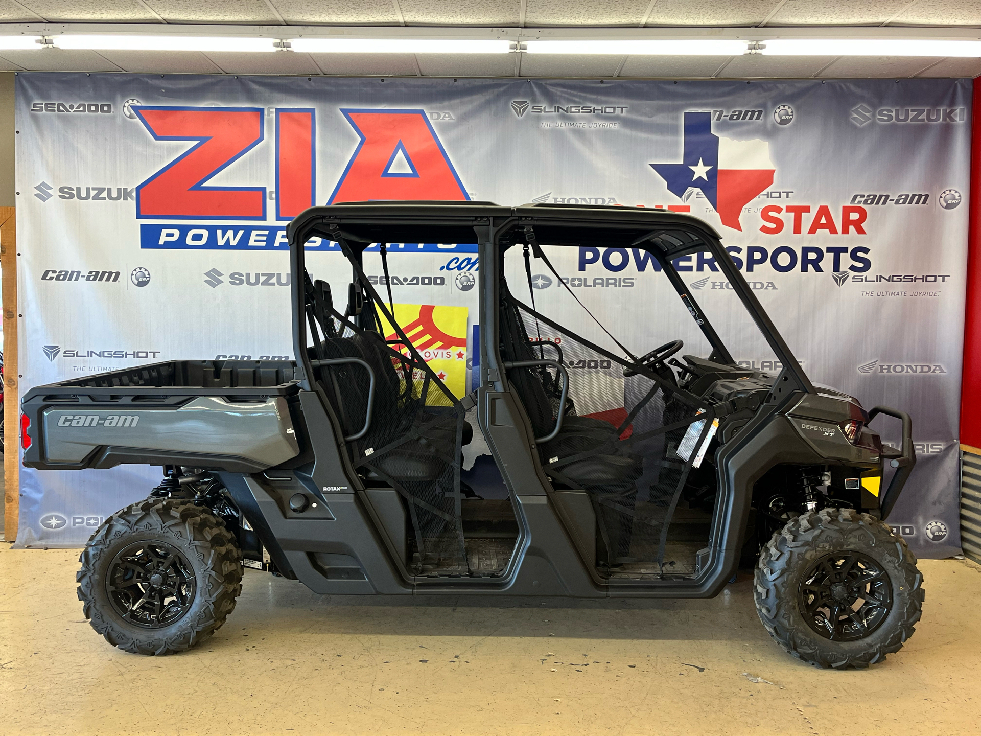2023 Can-Am Defender MAX XT HD9 in Clovis, New Mexico - Photo 2