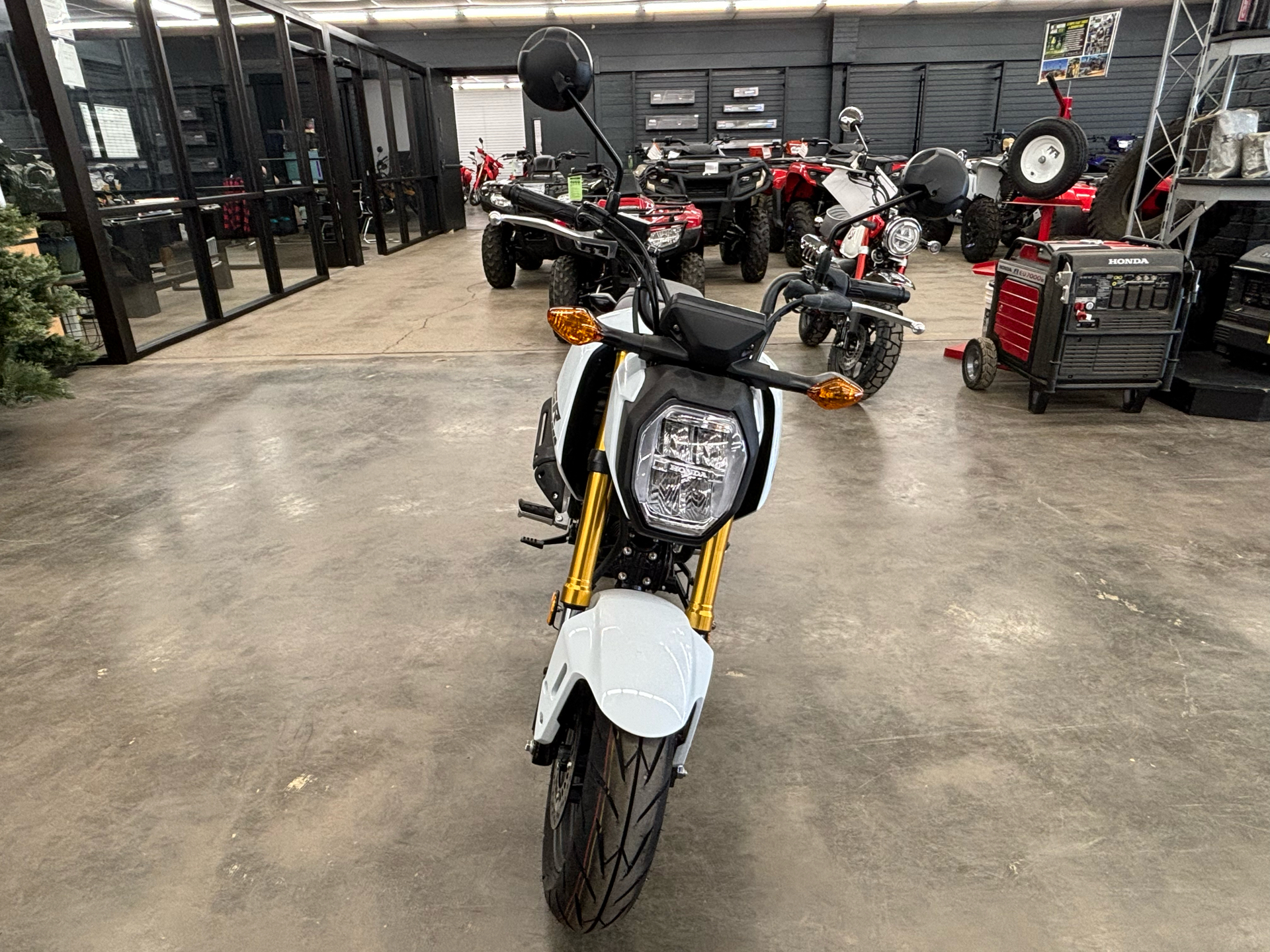 2025 Honda Grom ABS in Clovis, New Mexico - Photo 2