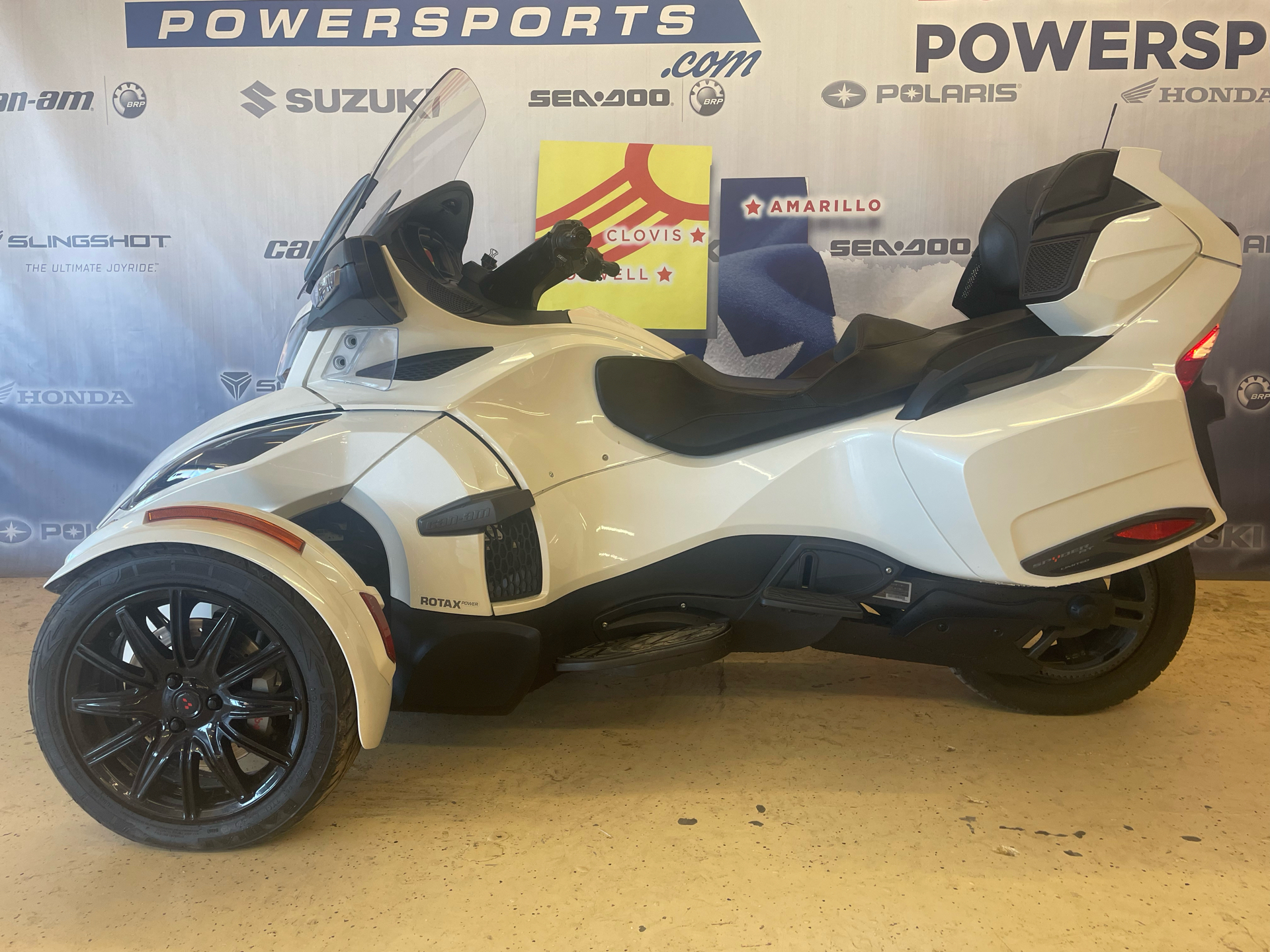 2018 Can-Am Spyder RT Limited in Clovis, New Mexico - Photo 2