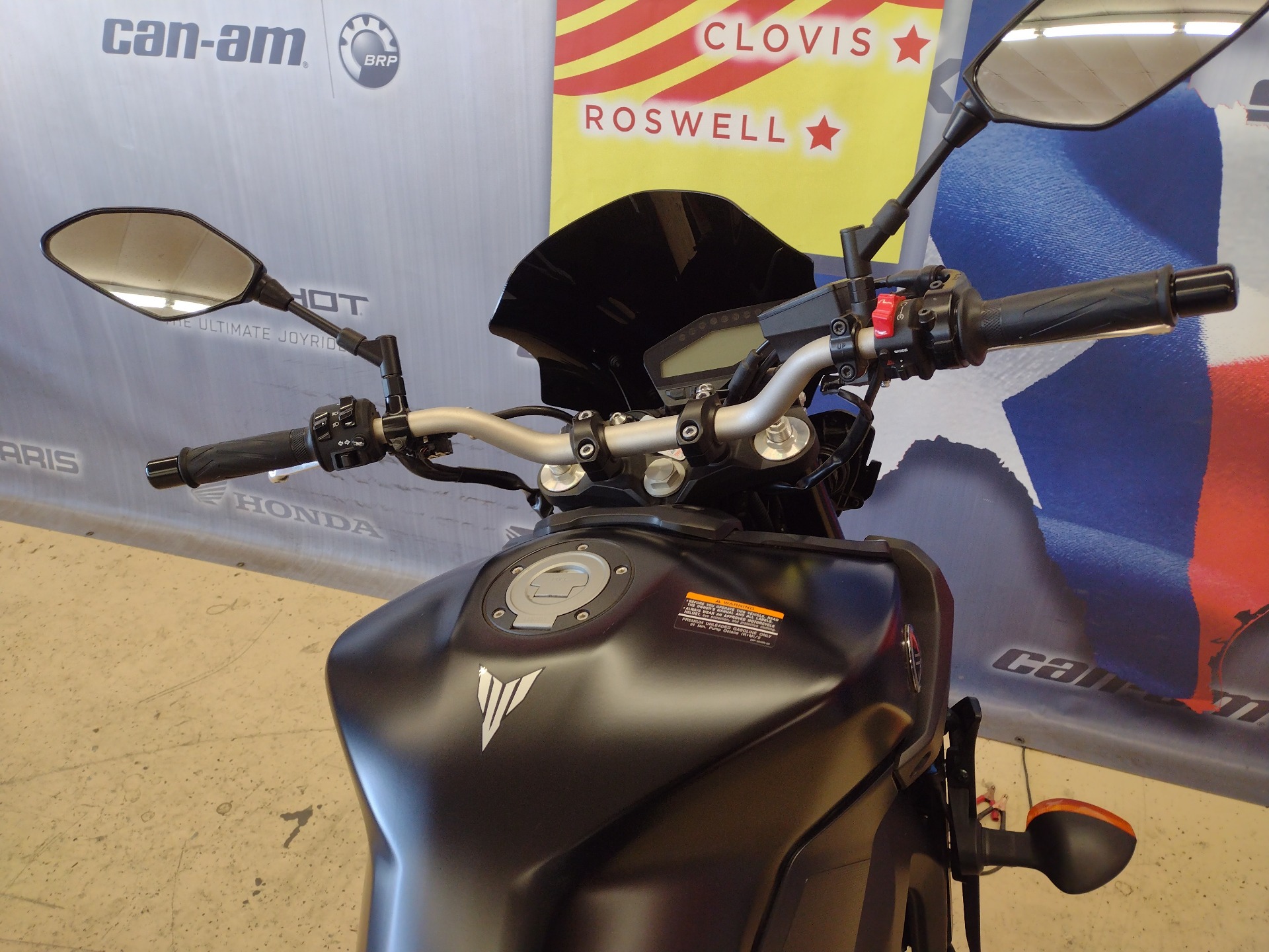 2020 Yamaha MT-09 in Clovis, New Mexico - Photo 6
