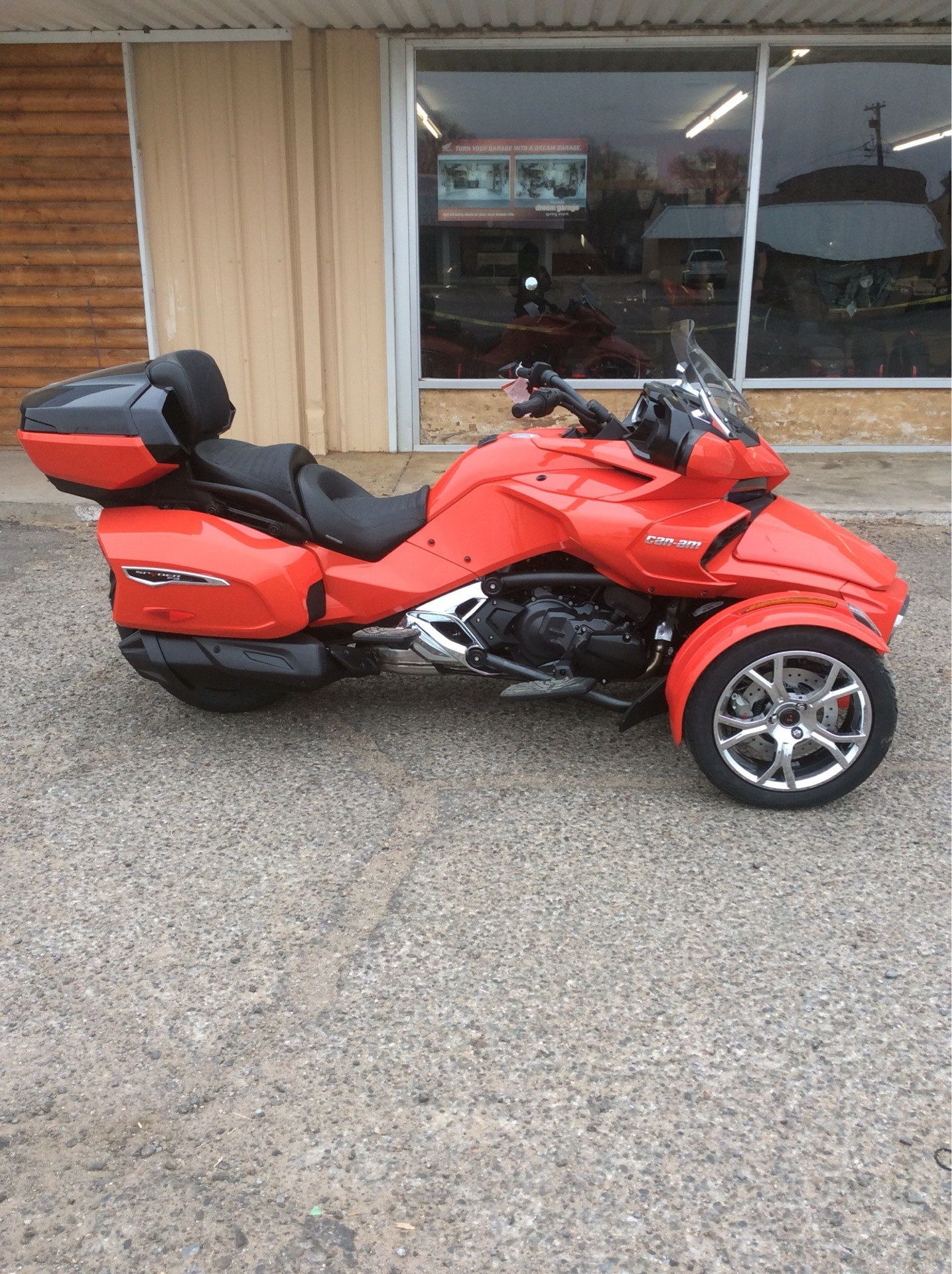 backrest for can am spyder f3