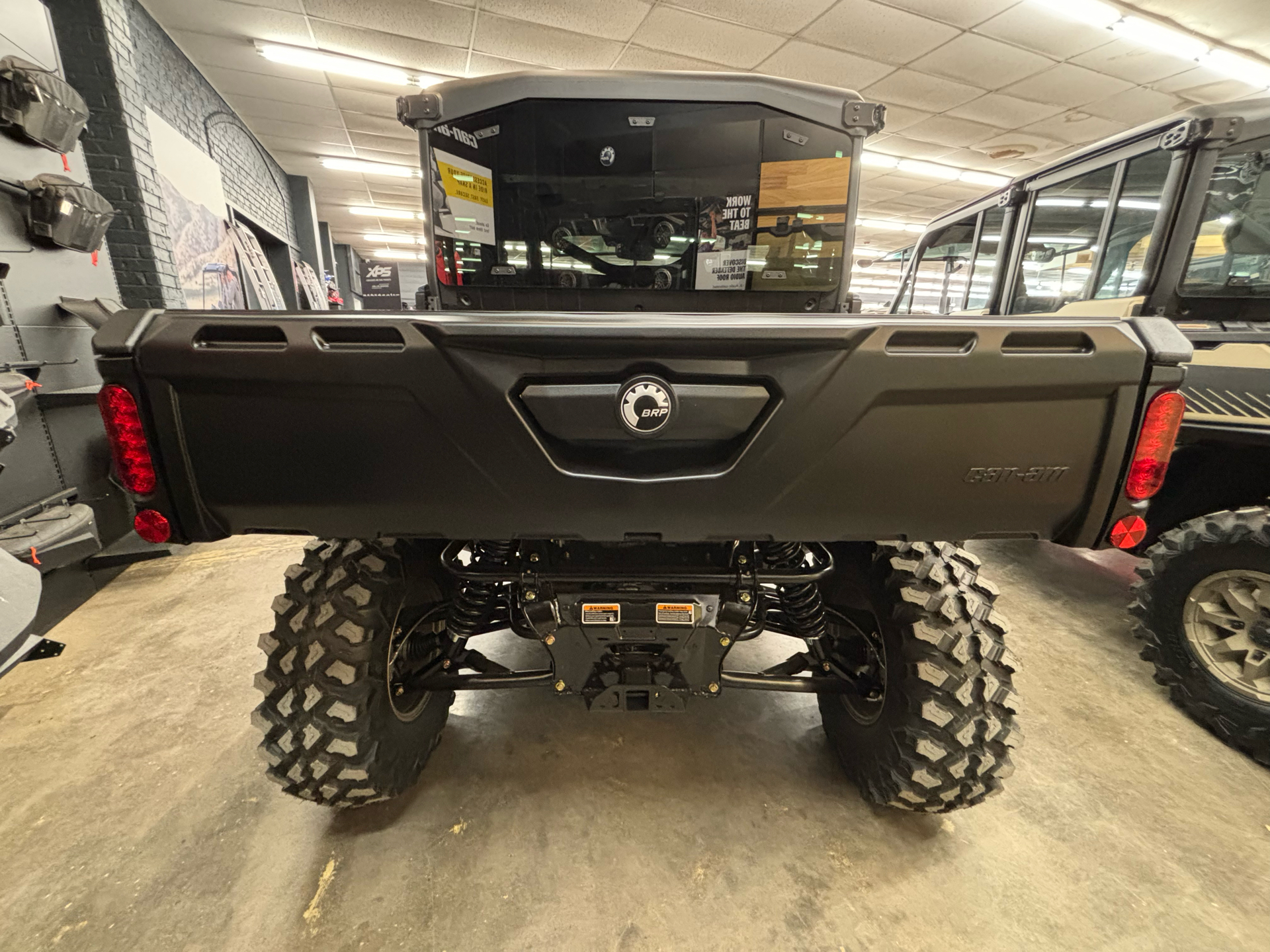 2025 Can-Am Defender MAX Limited in Clovis, New Mexico - Photo 4