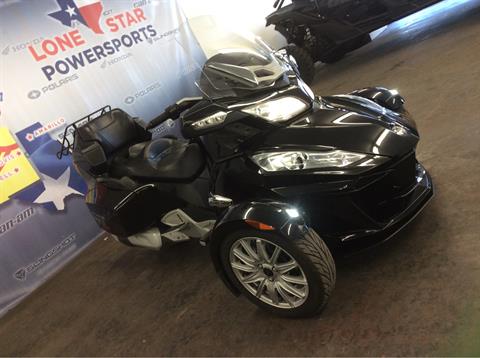 2015 Can-Am Spyder® RT SM6 in Clovis, New Mexico - Photo 3