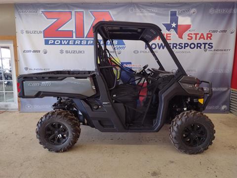 2023 Can-Am Defender XT HD10 in Clovis, New Mexico - Photo 3