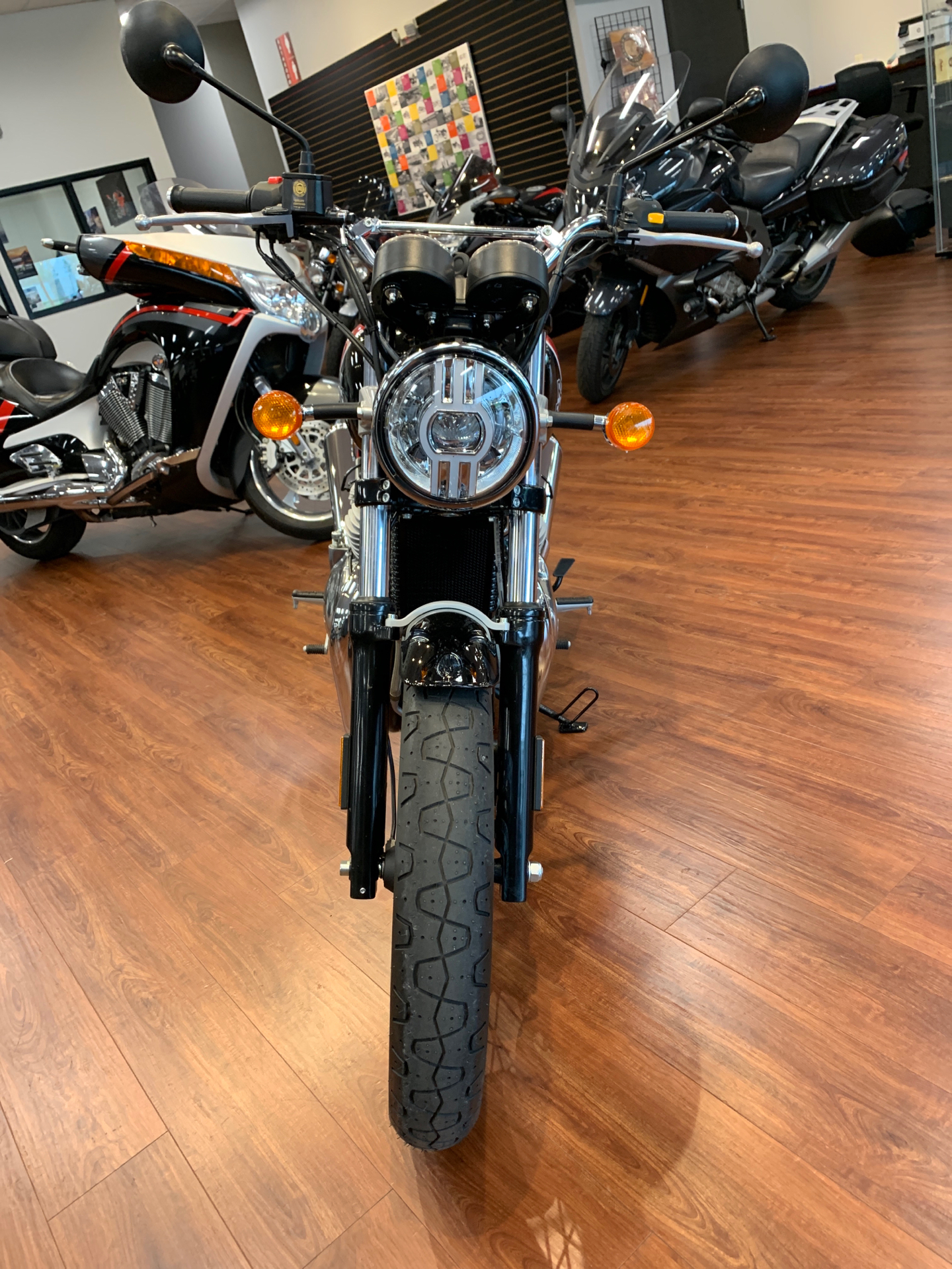 2021 Royal Enfield INT650 in De Pere, Wisconsin - Photo 3