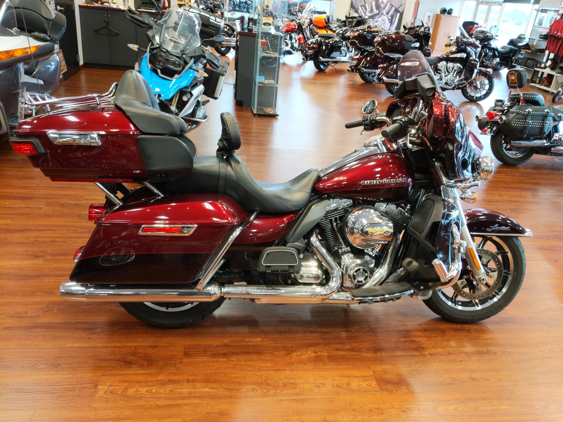 2015 Harley-Davidson Ultra Limited in De Pere, Wisconsin - Photo 1
