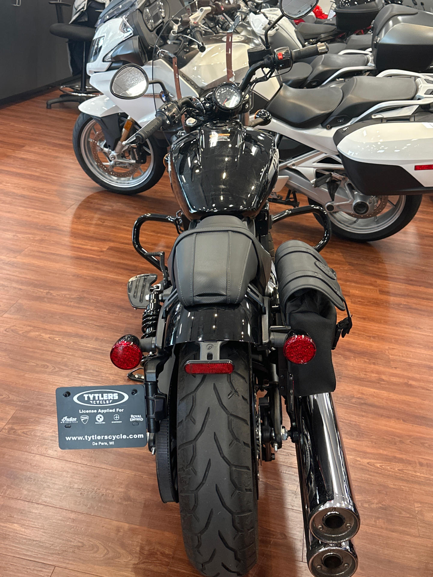2022 Indian Motorcycle Scout® Bobber Sixty ABS in De Pere, Wisconsin - Photo 4