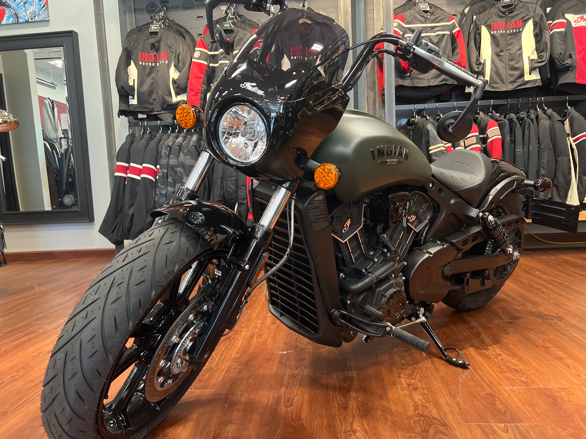 2023 Indian Motorcycle Scout® Rogue ABS in De Pere, Wisconsin - Photo 2