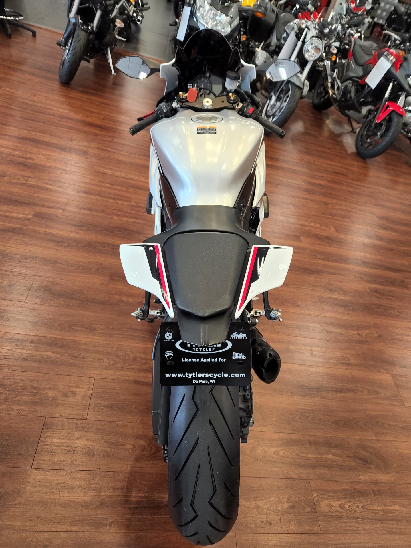 2018 Yamaha YZF-R6 in De Pere, Wisconsin - Photo 4
