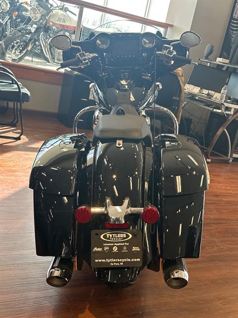 2023 Indian Motorcycle Chieftain® Limited in De Pere, Wisconsin - Photo 4