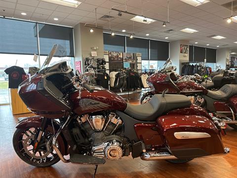 2022 Indian Motorcycle Challenger® Limited in De Pere, Wisconsin - Photo 2