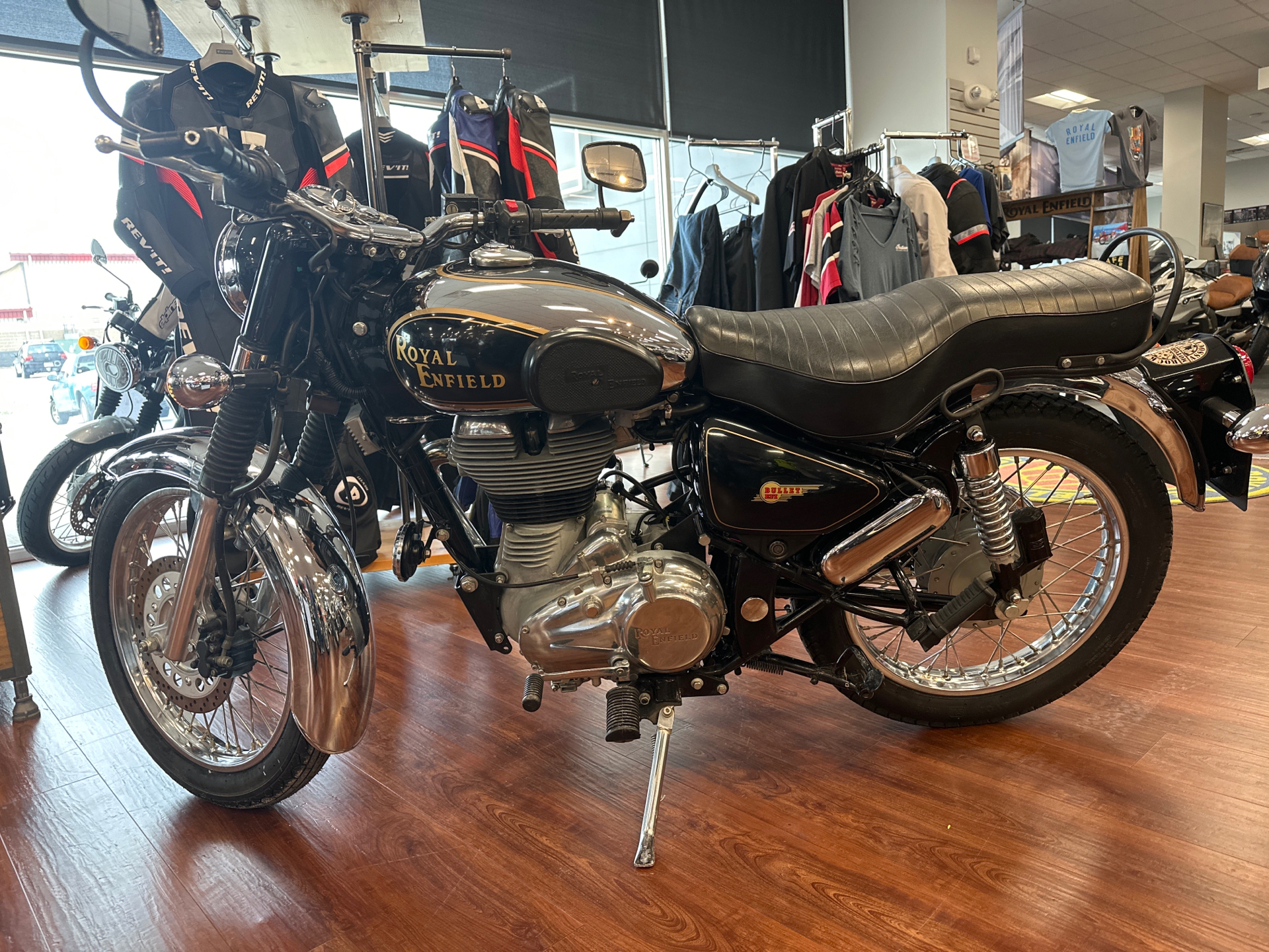 2012 Royal Enfield Bullet C5 Chrome (EFI) Limited Edition in De Pere, Wisconsin - Photo 2