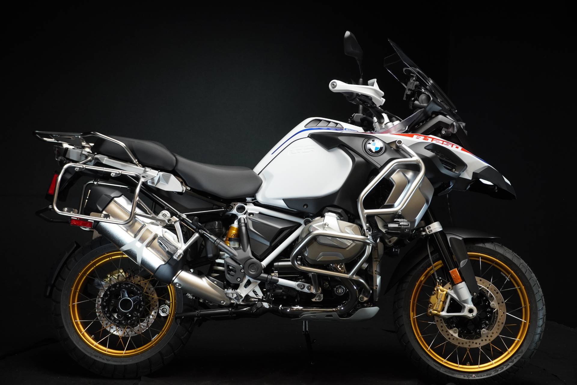 r 1250 gs adventure